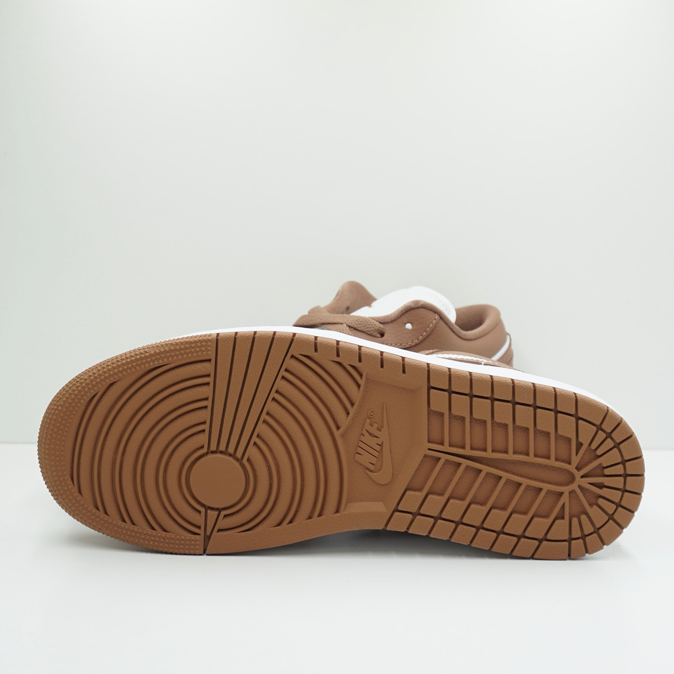 Jordan 1 Low Archaeo Brown White (W)