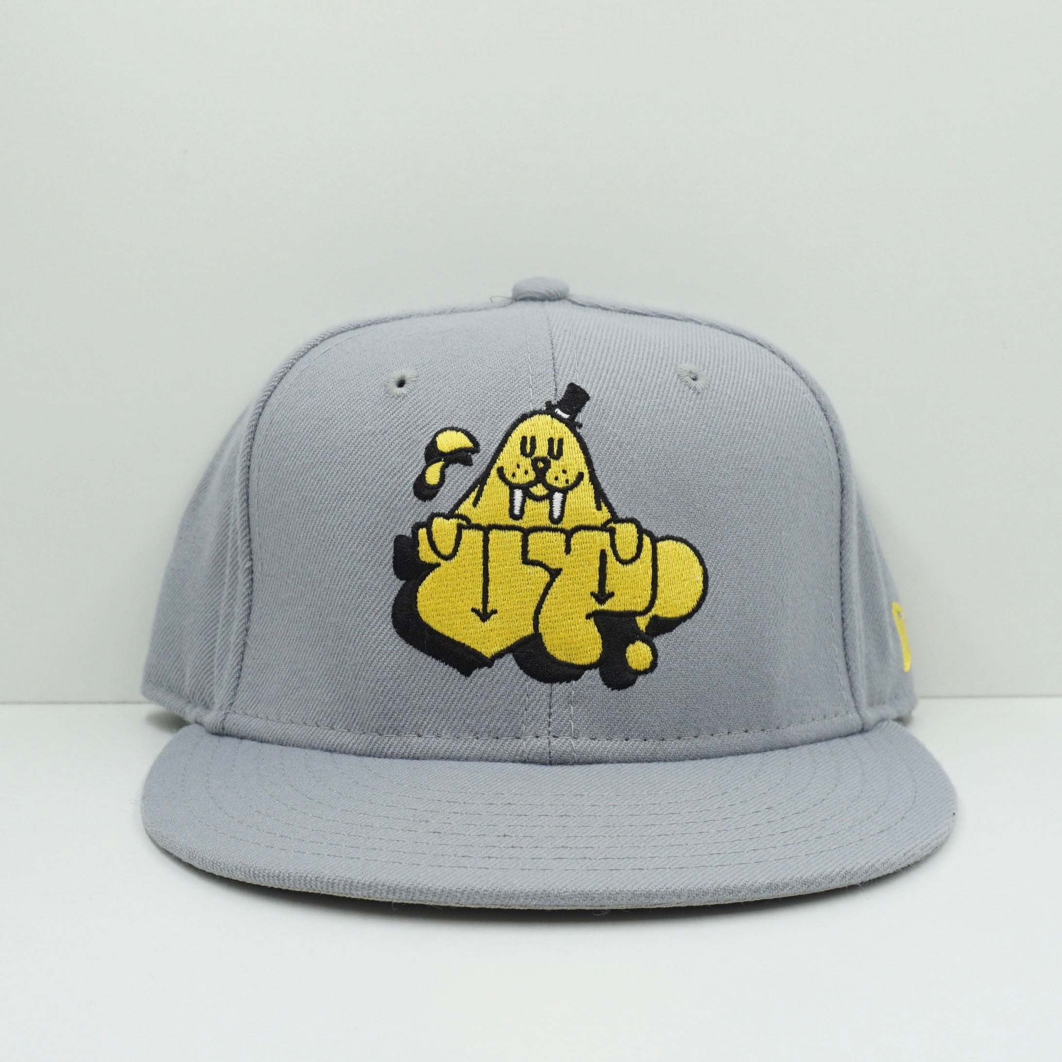 New Era Upper Playground Up! Grey Fitted Cap