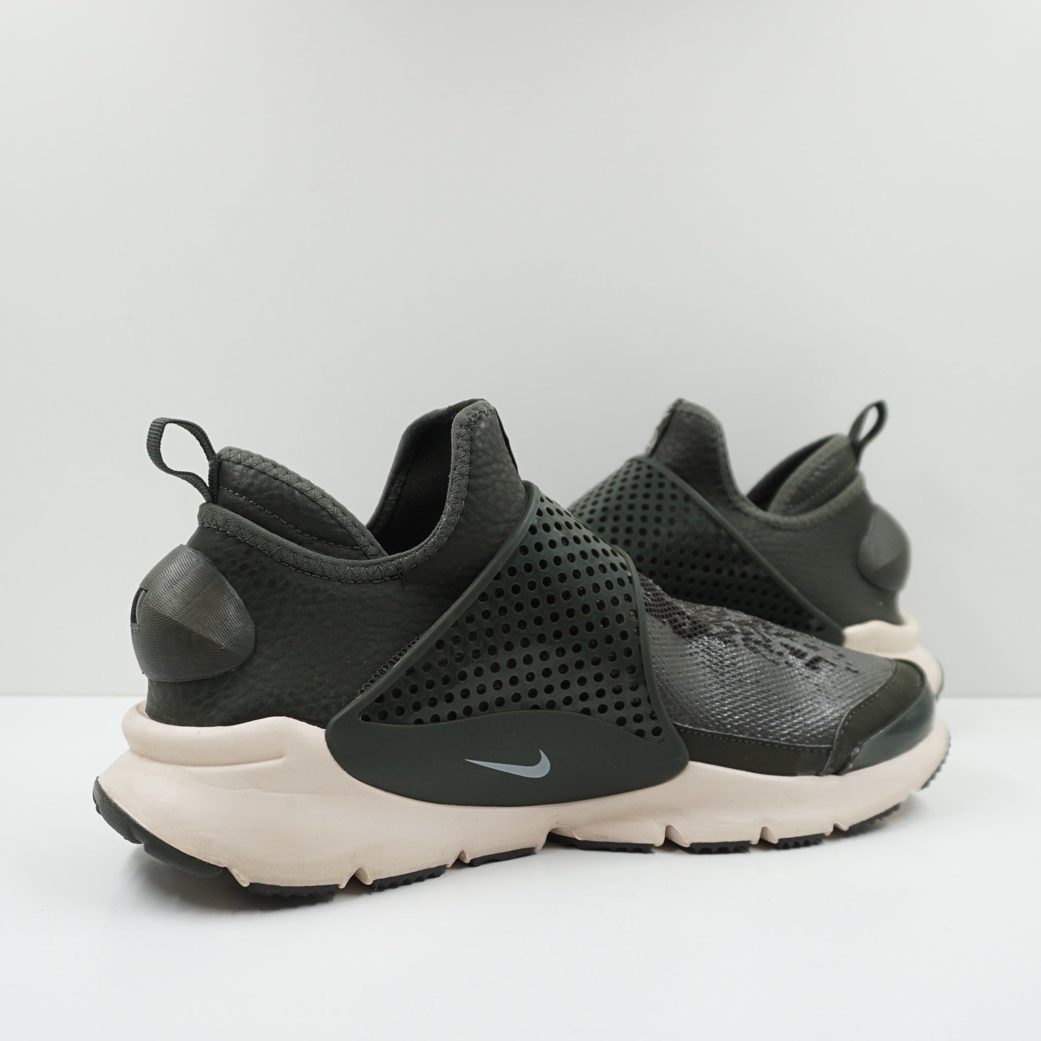 Nike Sock Dart Mid Stone Island Sequoia