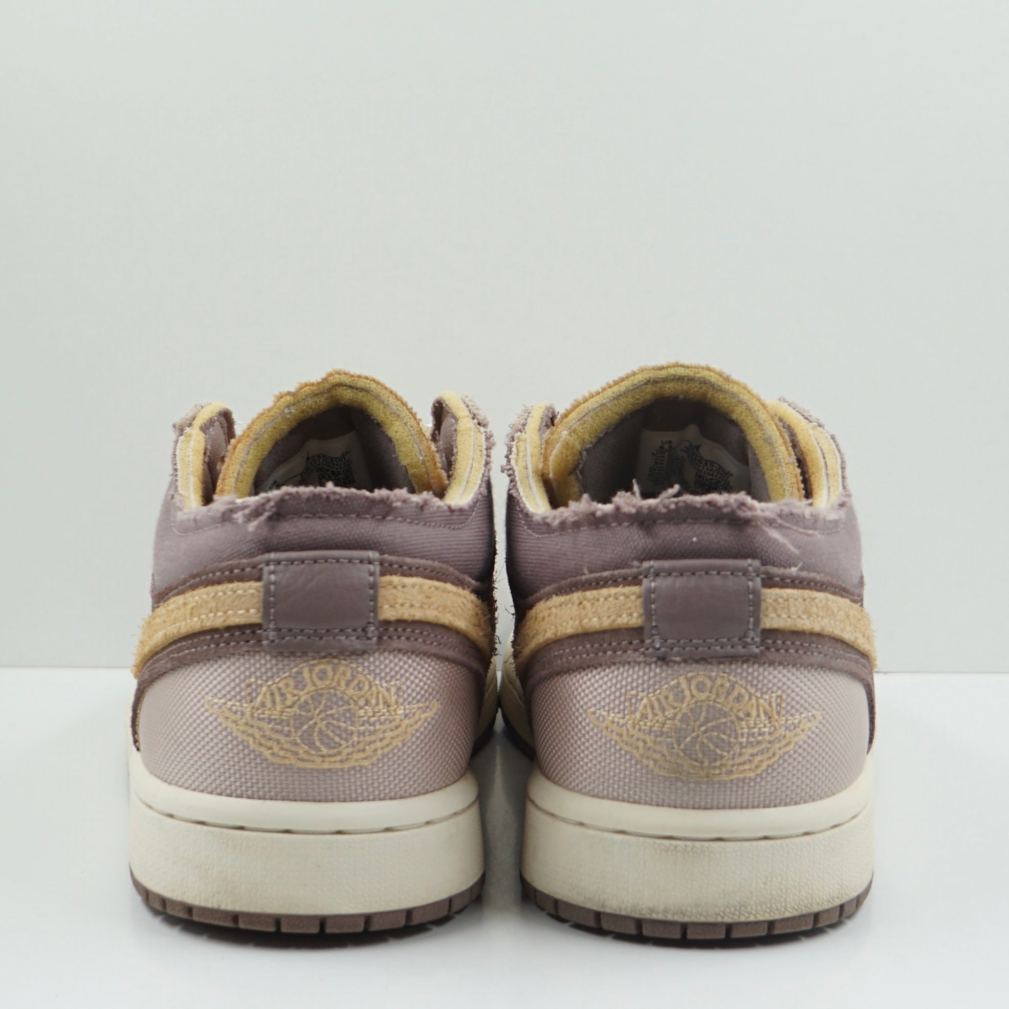 Jordan 1 Low SE Craft Taupe Haze