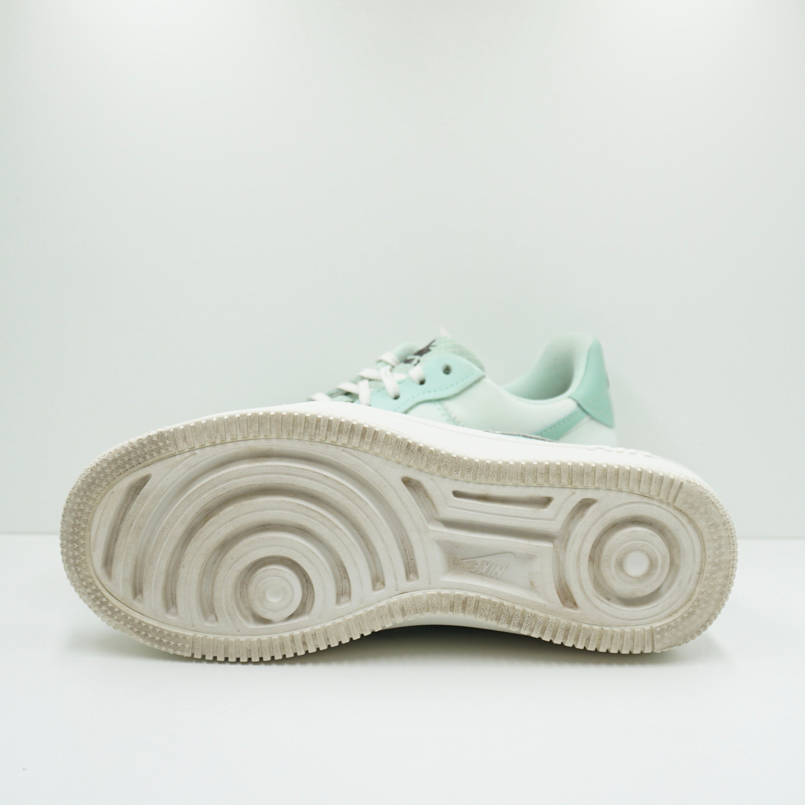 Nike Air Force 1 PLT.AF.ORM Barely Green (W)