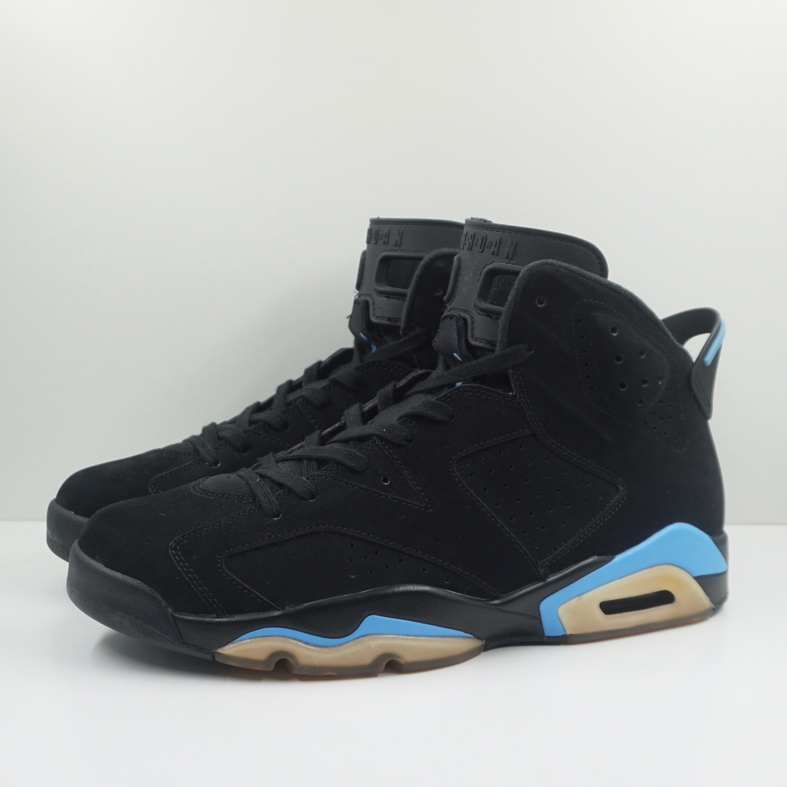 Jordan 6 Retro UNC