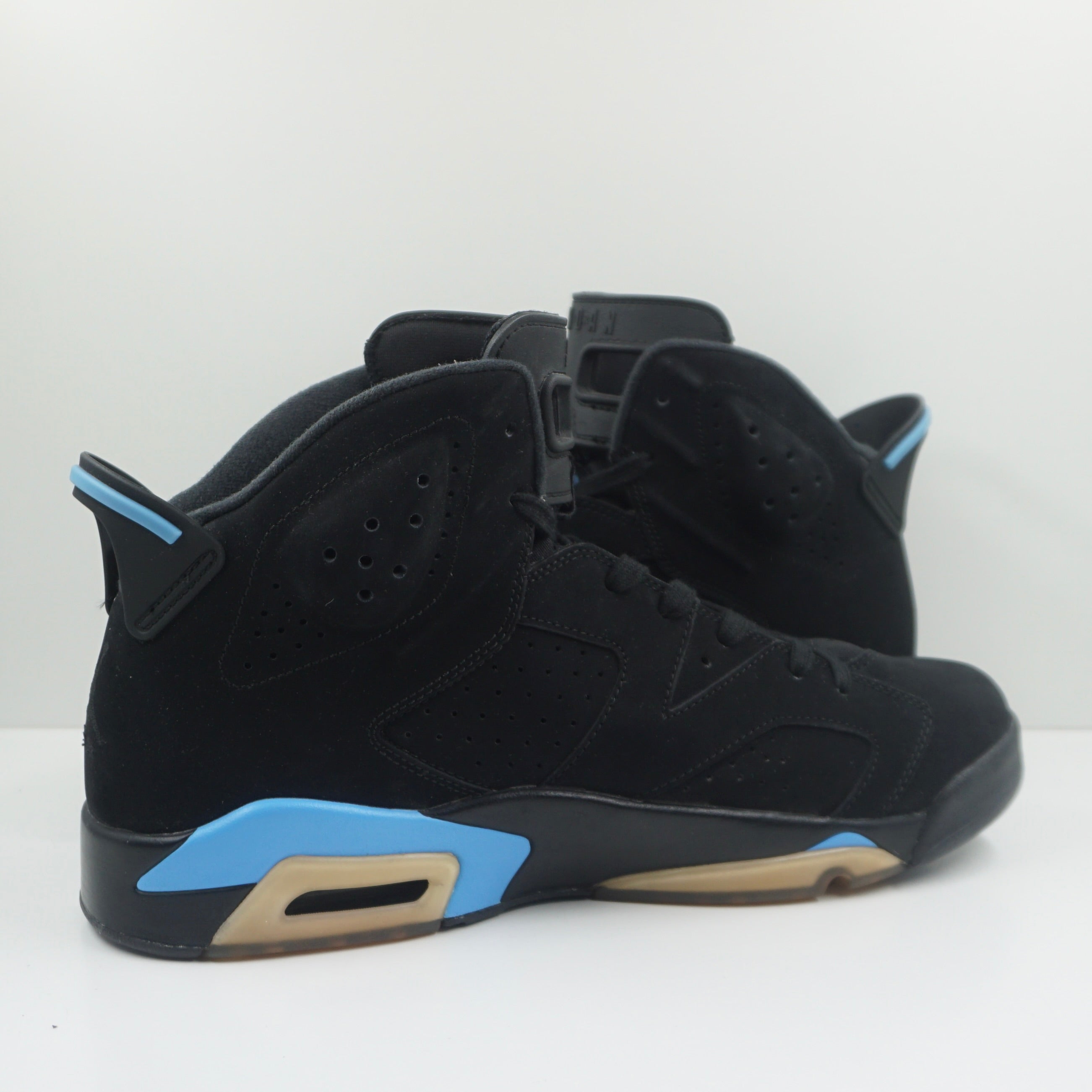 Jordan 6 Retro UNC