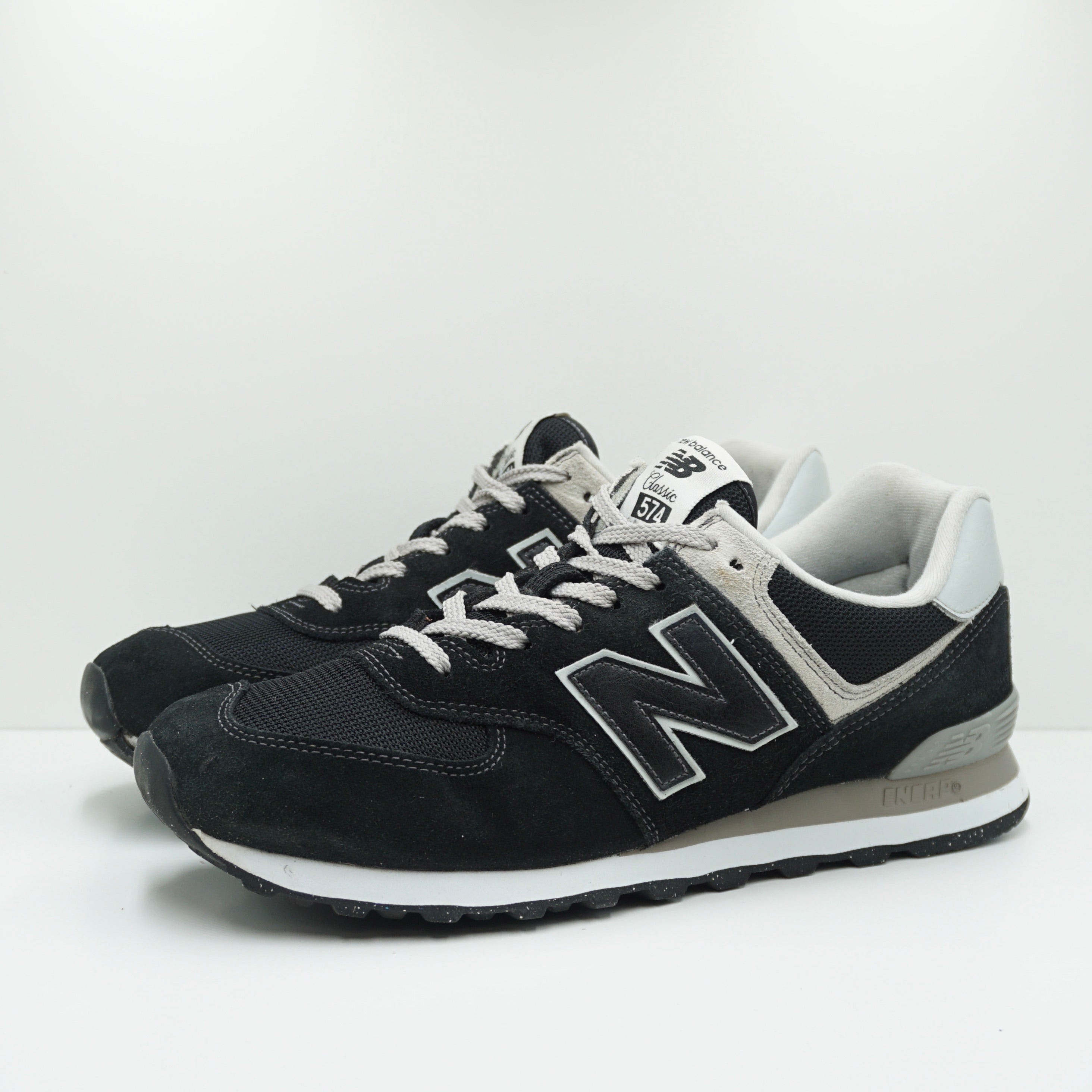 New Balance 574 Black White