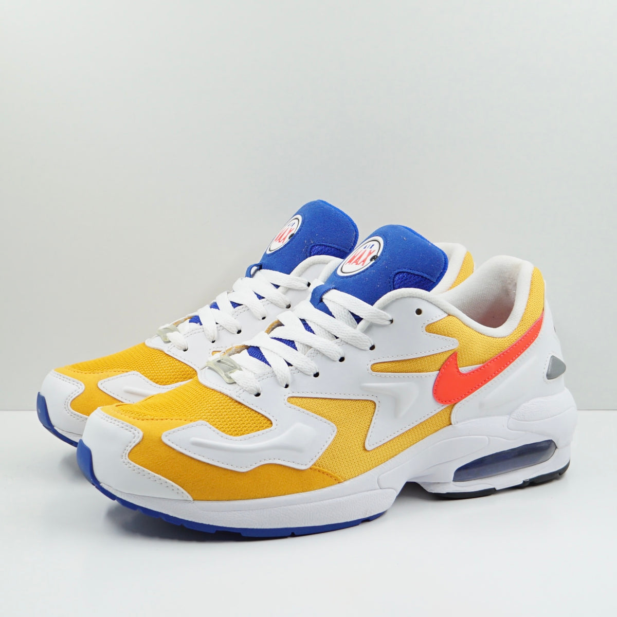 Nike Air Max2 Light University Gold Flash Crimson