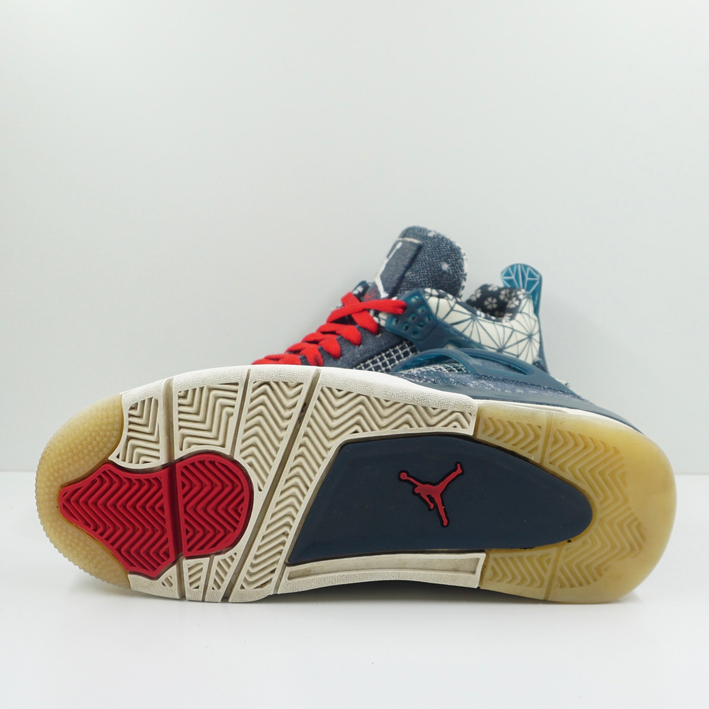 Jordan 4 Retro SE Sashiko