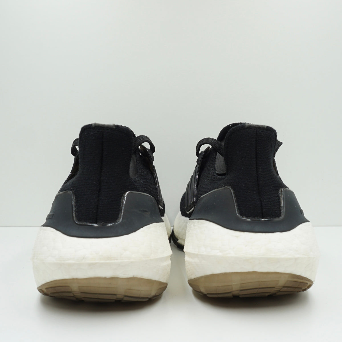 Adidas Ultra Boost 22 Black White (W)