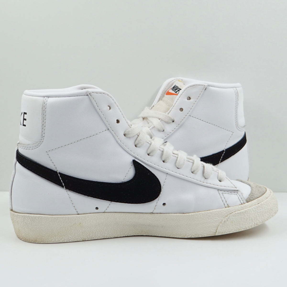 Nike Blazer Mid 77 White Black (W)