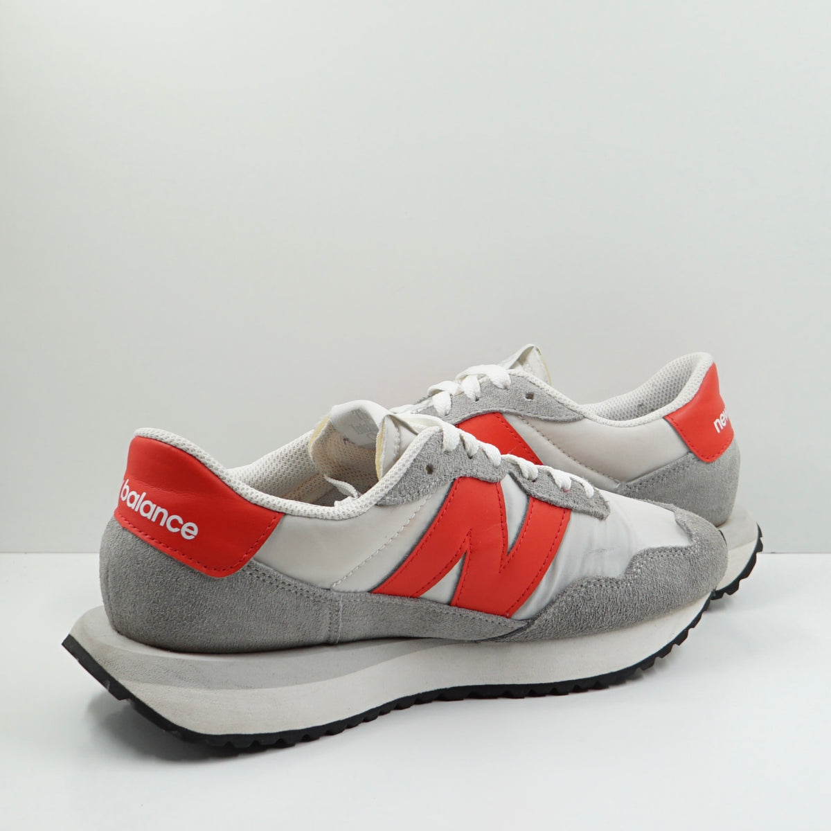 New Balance 237 Concrete Grey Matter True Red