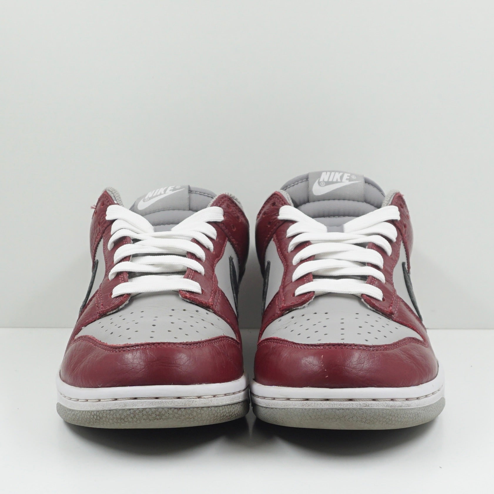 Nike Dunk Low Medium Grey Team Red