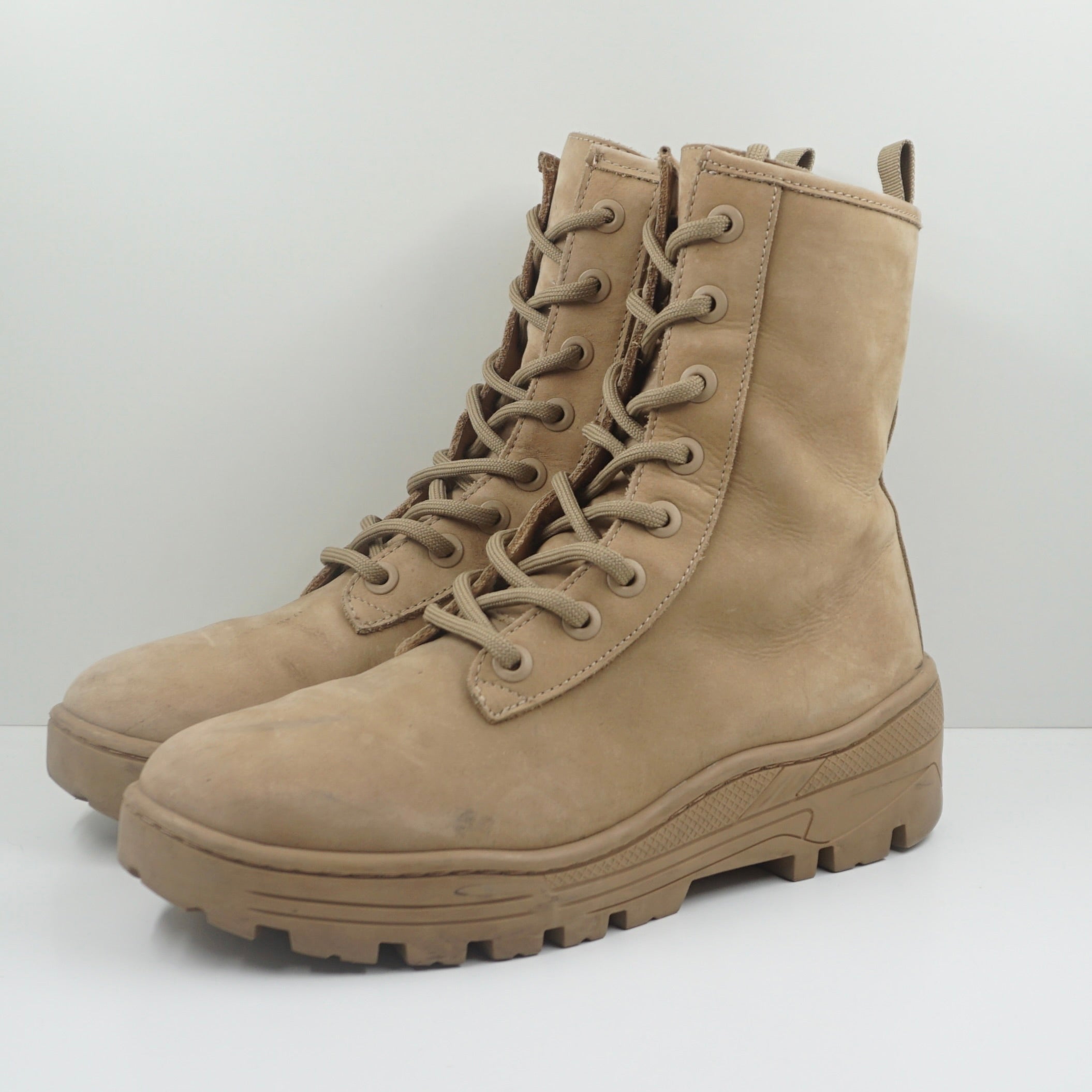 Yeezy Nubuck Boot Season 5 Taupe