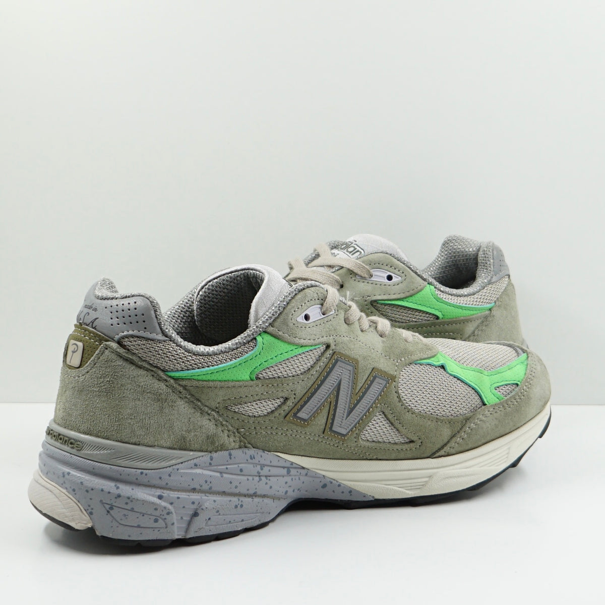 New Balance x Patta 990v3 MiUSA Keep Your Family Close