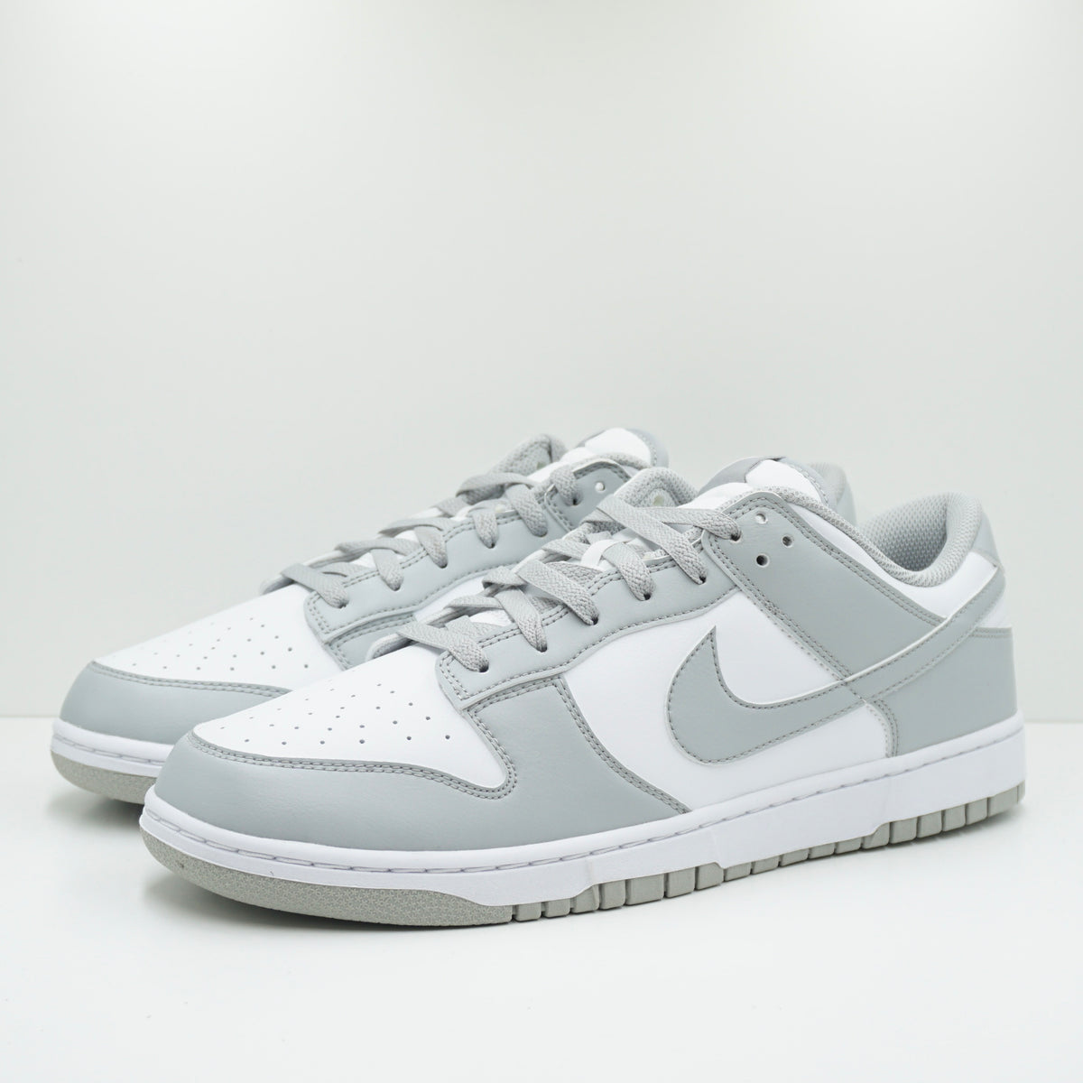 Nike Dunk Low White Light Smoke Grey