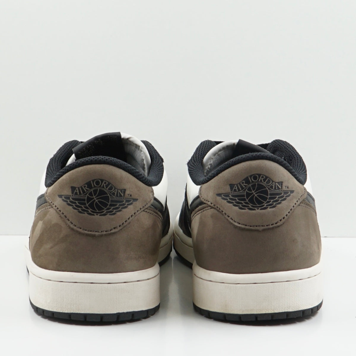 Jordan 1 Retro Low OG Mocha