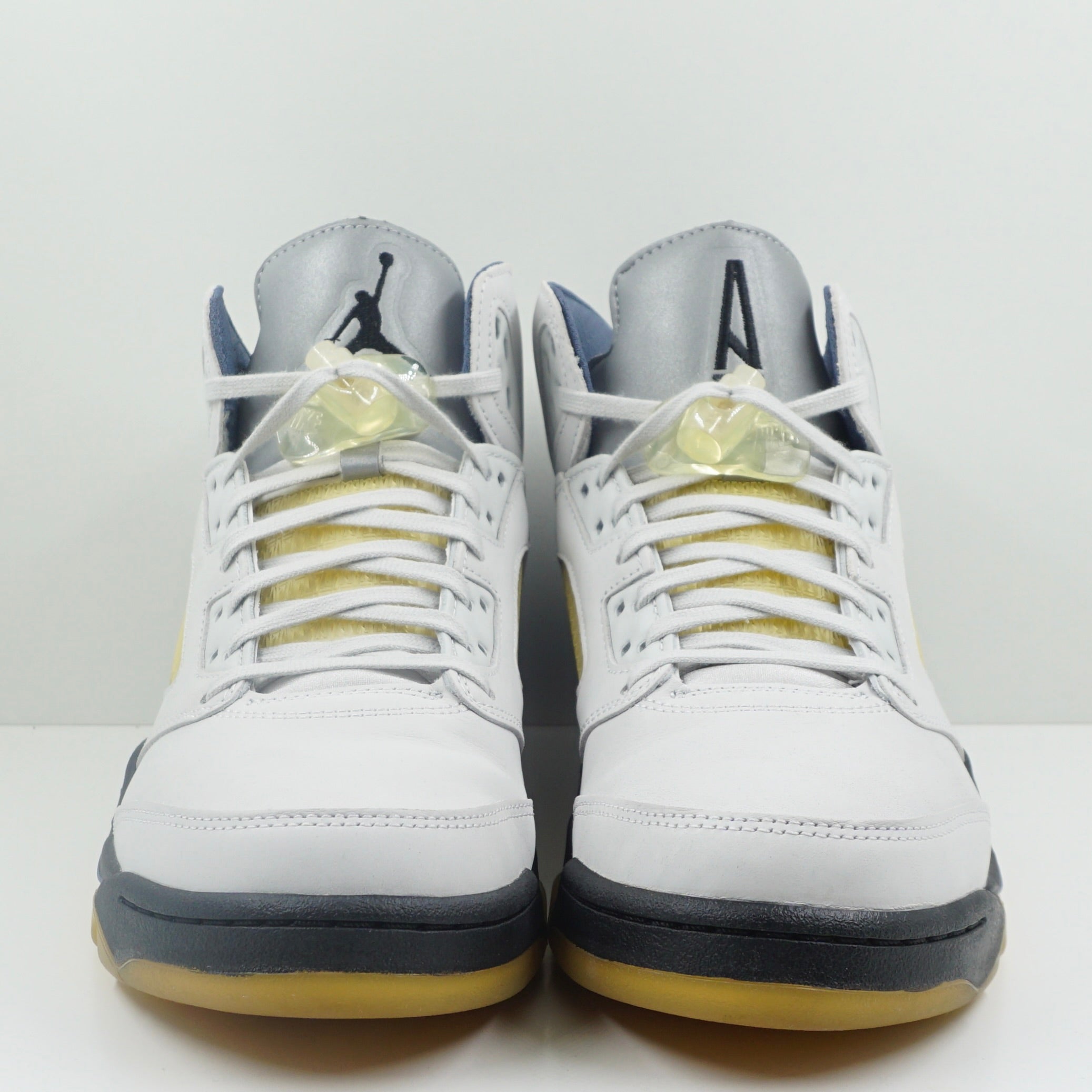 Jordan 5 Retro A Ma Maniére Dawn (W)