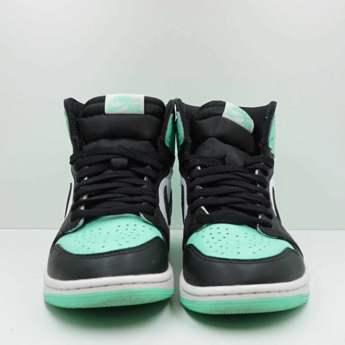 Jordan 1 Retro High OG Green Glow