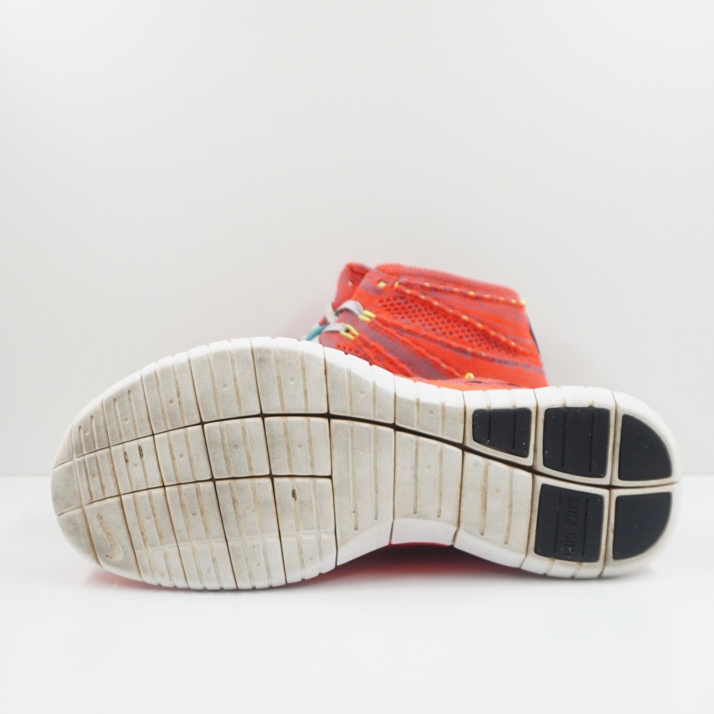 Nike Free Flyknit Chukka Bright Crimson
