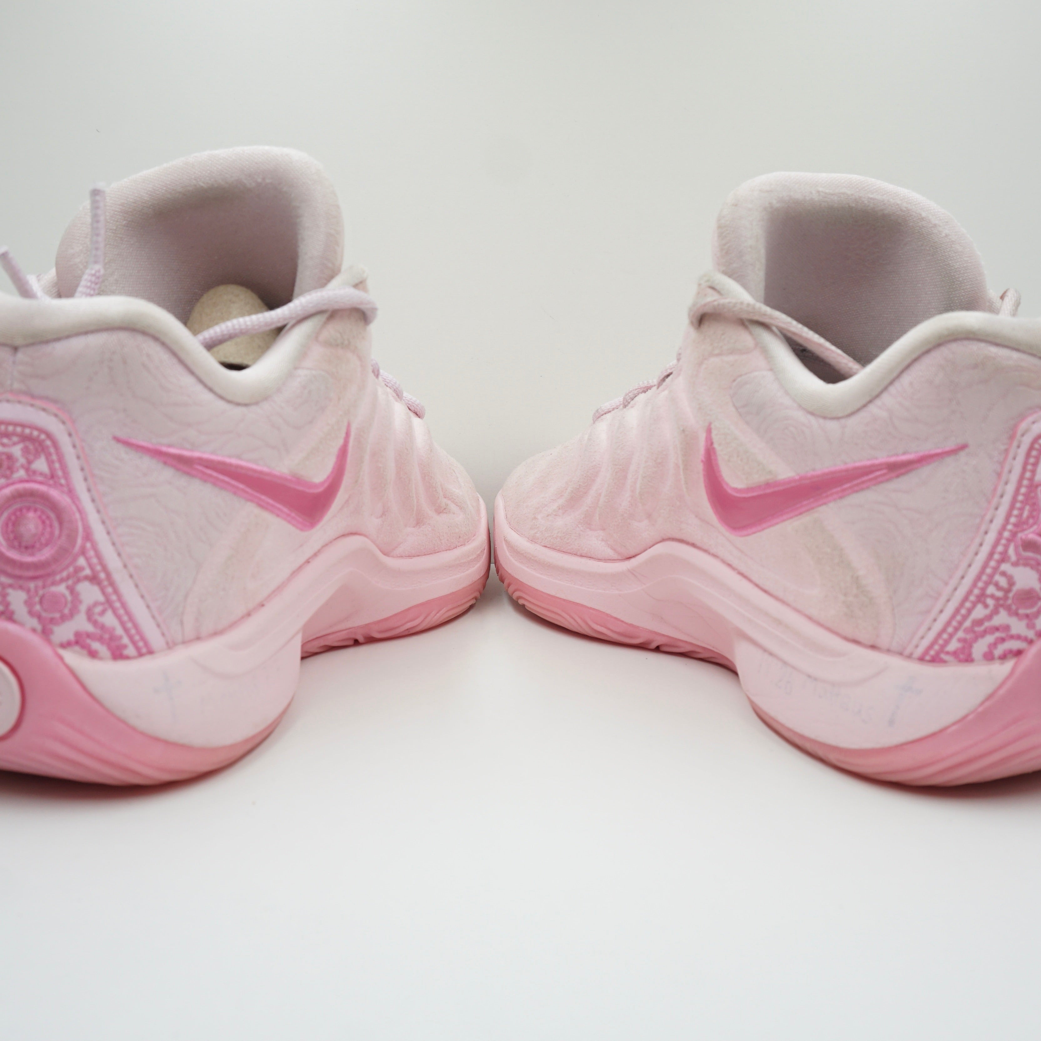 Nike KD 17 NRG Aunt Pearl