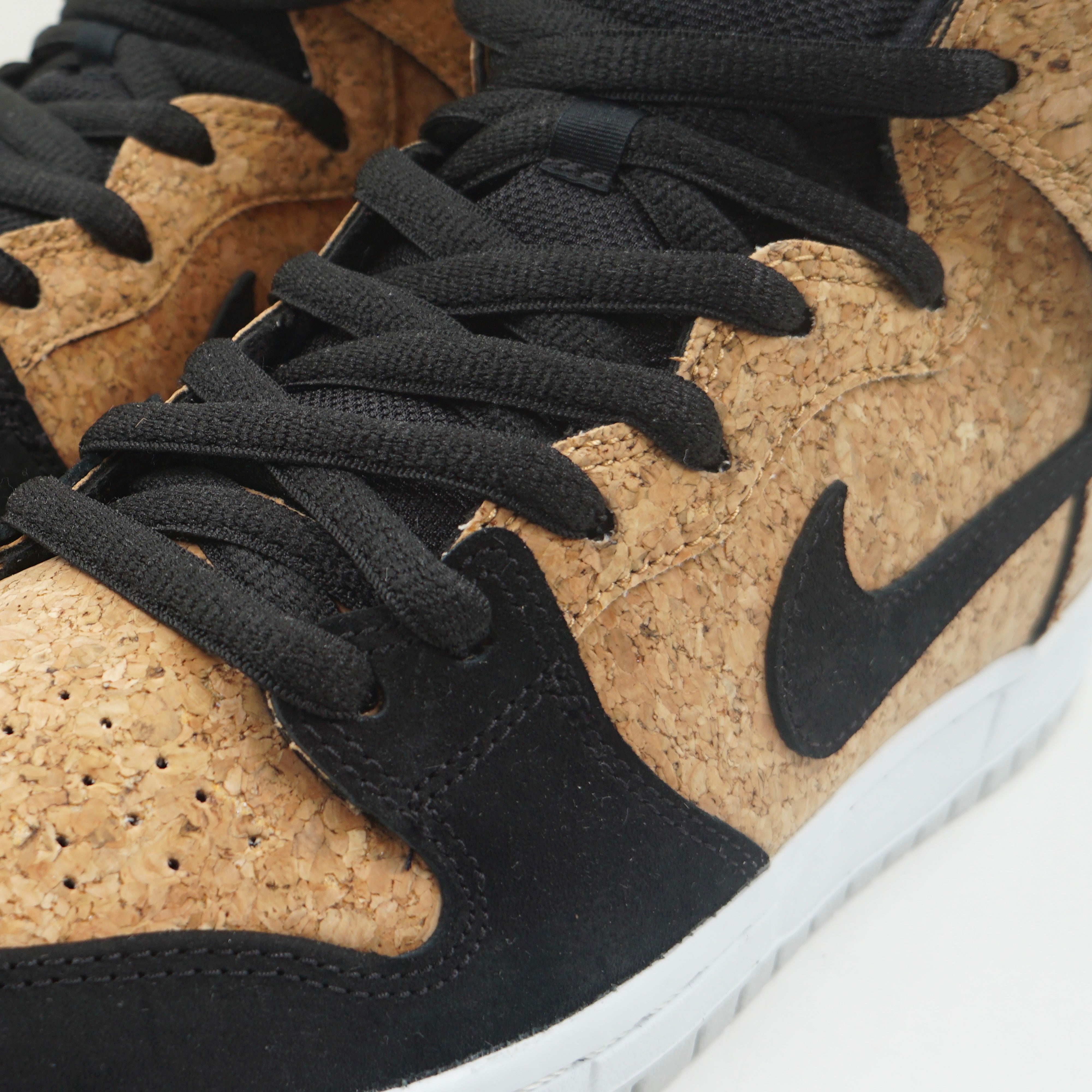 Nike SB Dunk High Cork