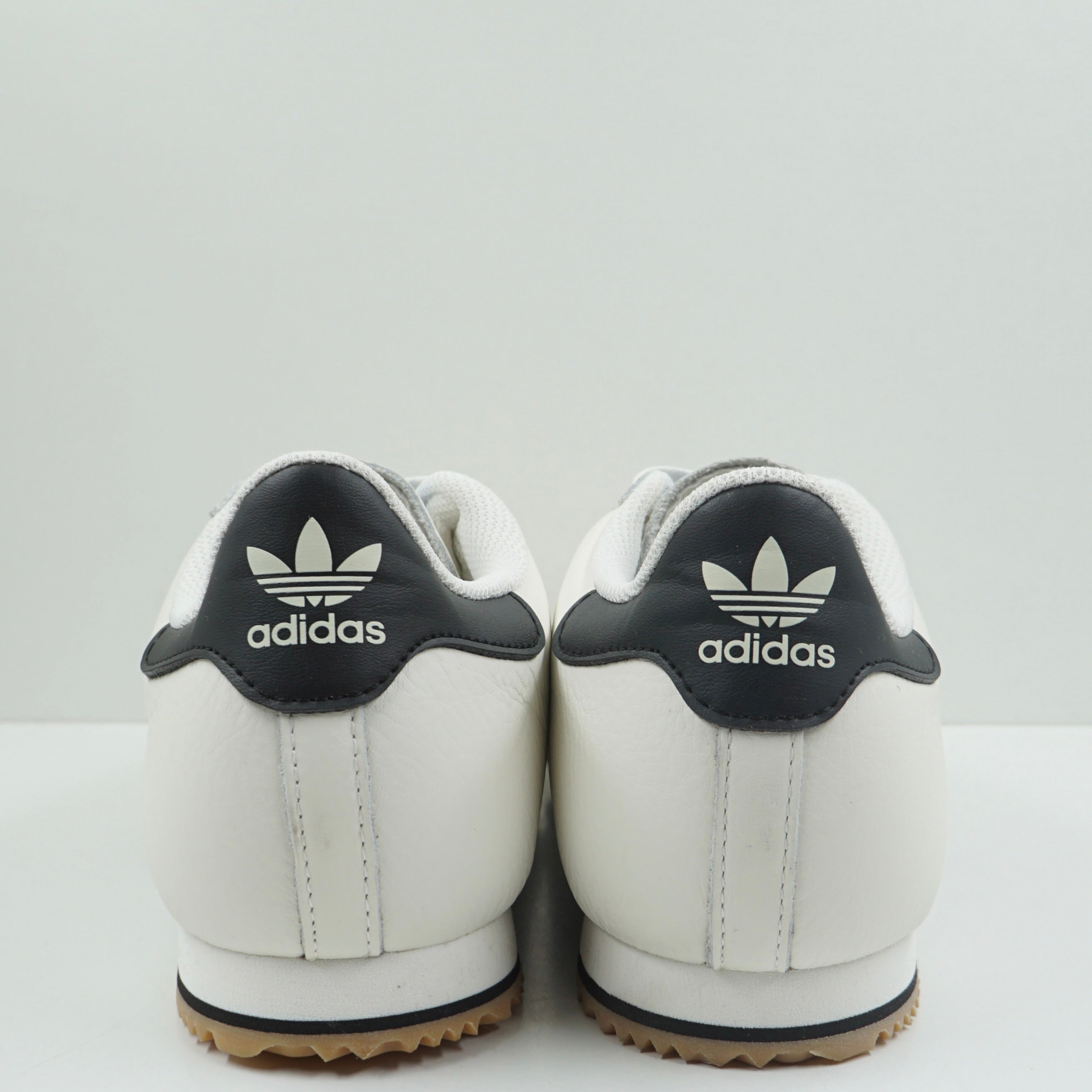 Adidas Kick 74 Core White Gum