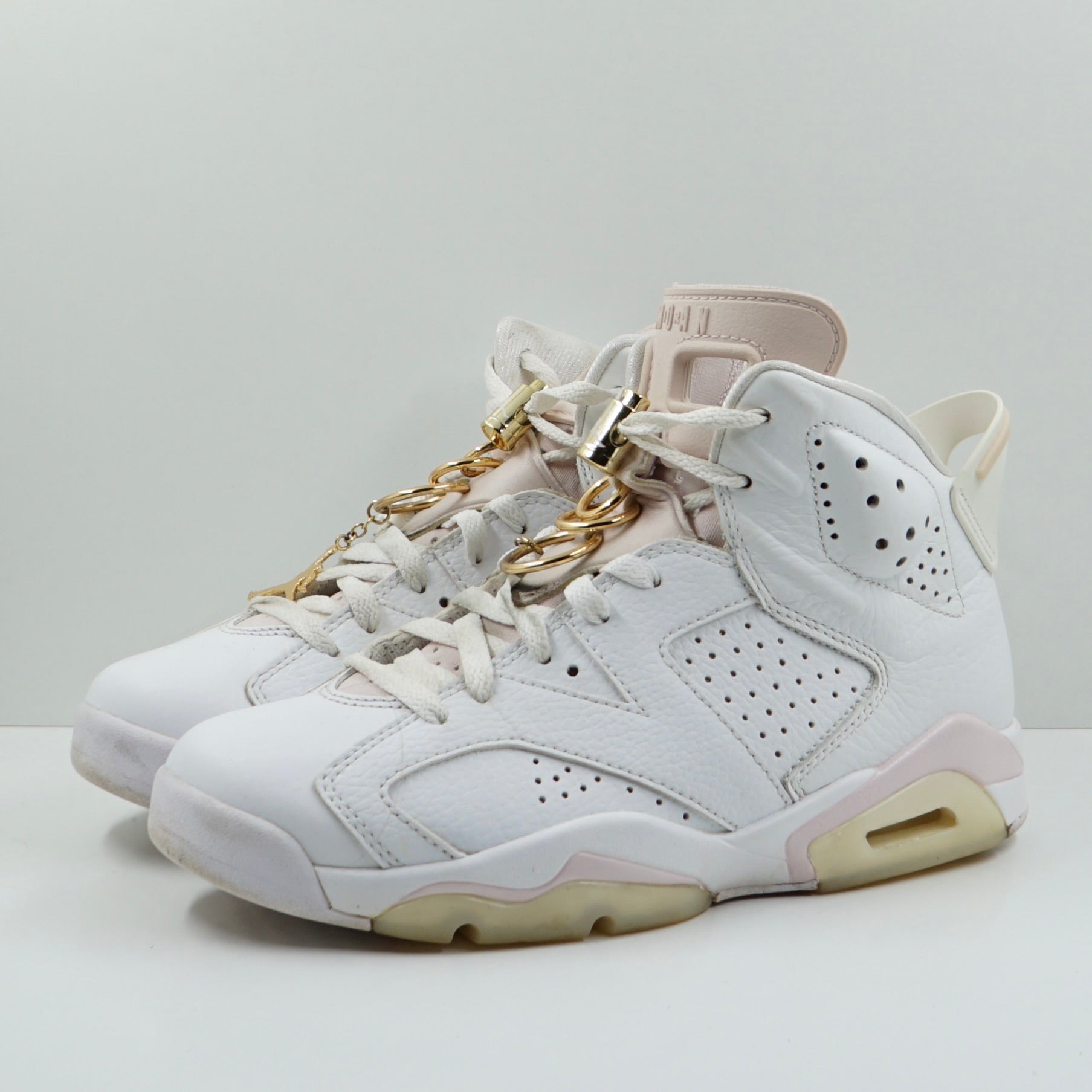 Jordan 6 Retro Gold Hoops (W)