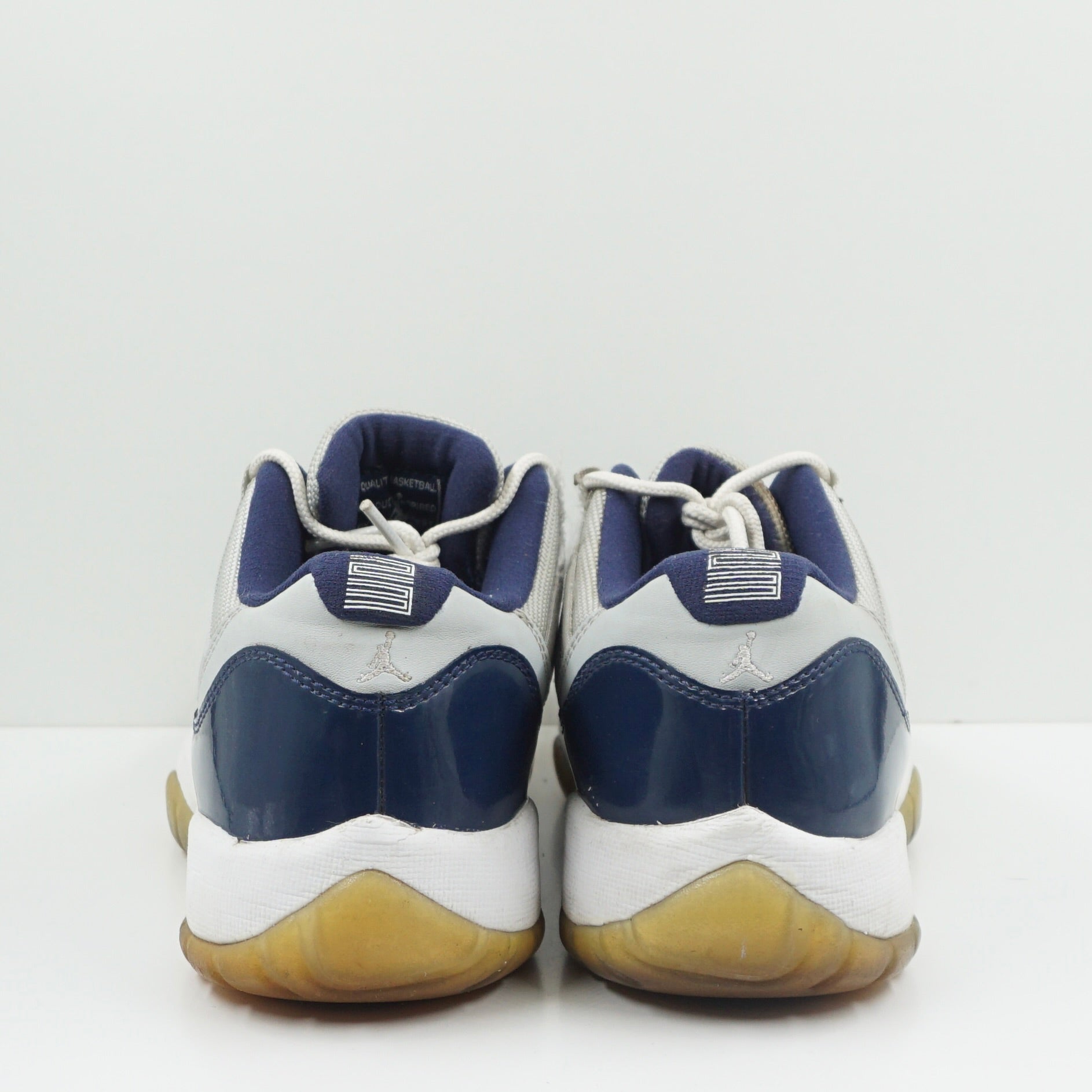 Jordan 11 Retro Low Georgetown (GS)
