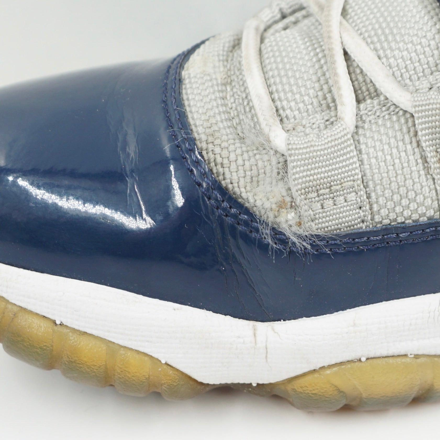 Jordan 11 Retro Low Georgetown (GS)