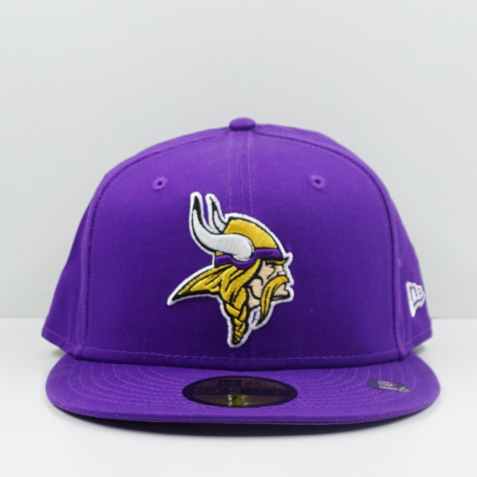 New Era Minnesota Vikings Viking Logo Purple Fitted Cap