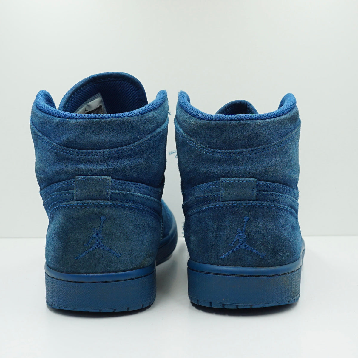 Jordan 1 Retro Blue Suede