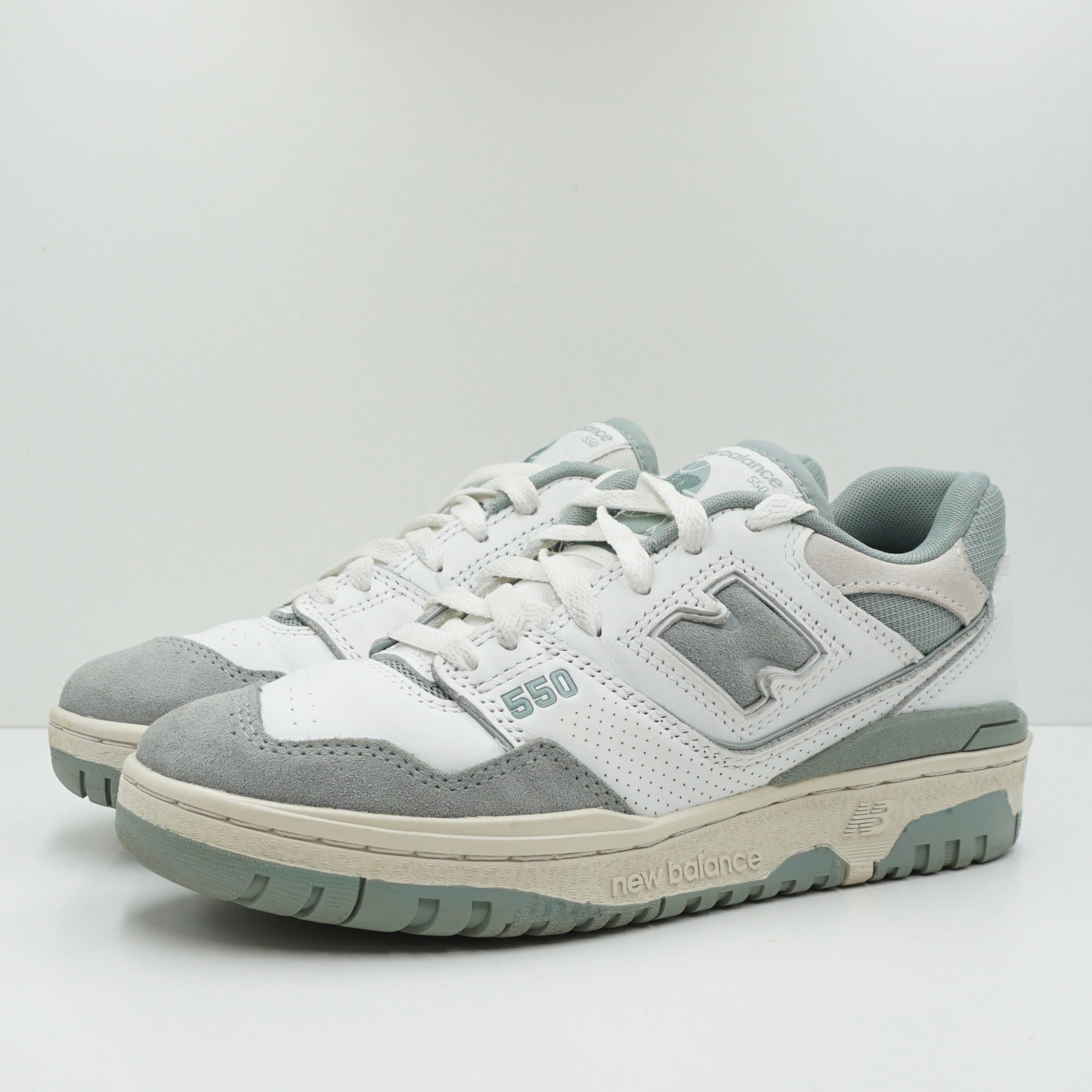 New Balance 550 White Juniper