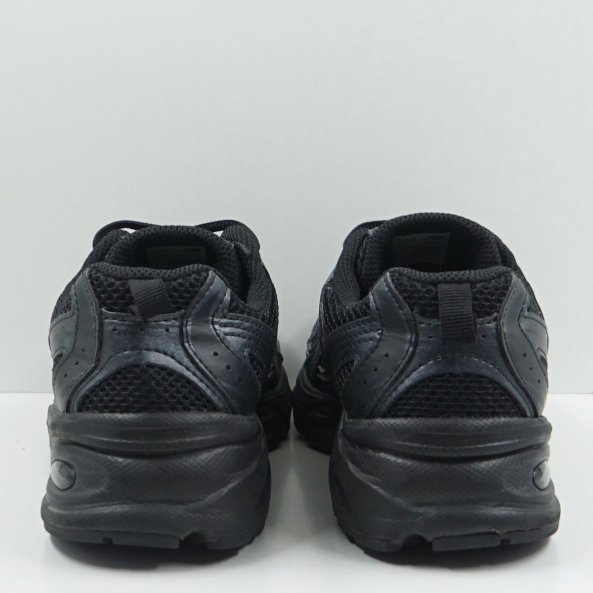 New Balance 530 Black Dark Grey (GS)