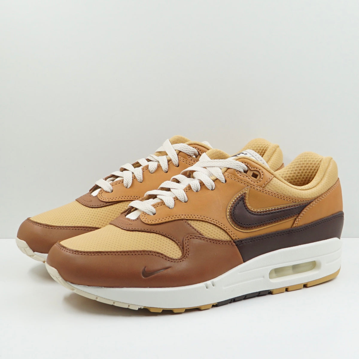 Nike Air Max 1 SNKRS Day Brown