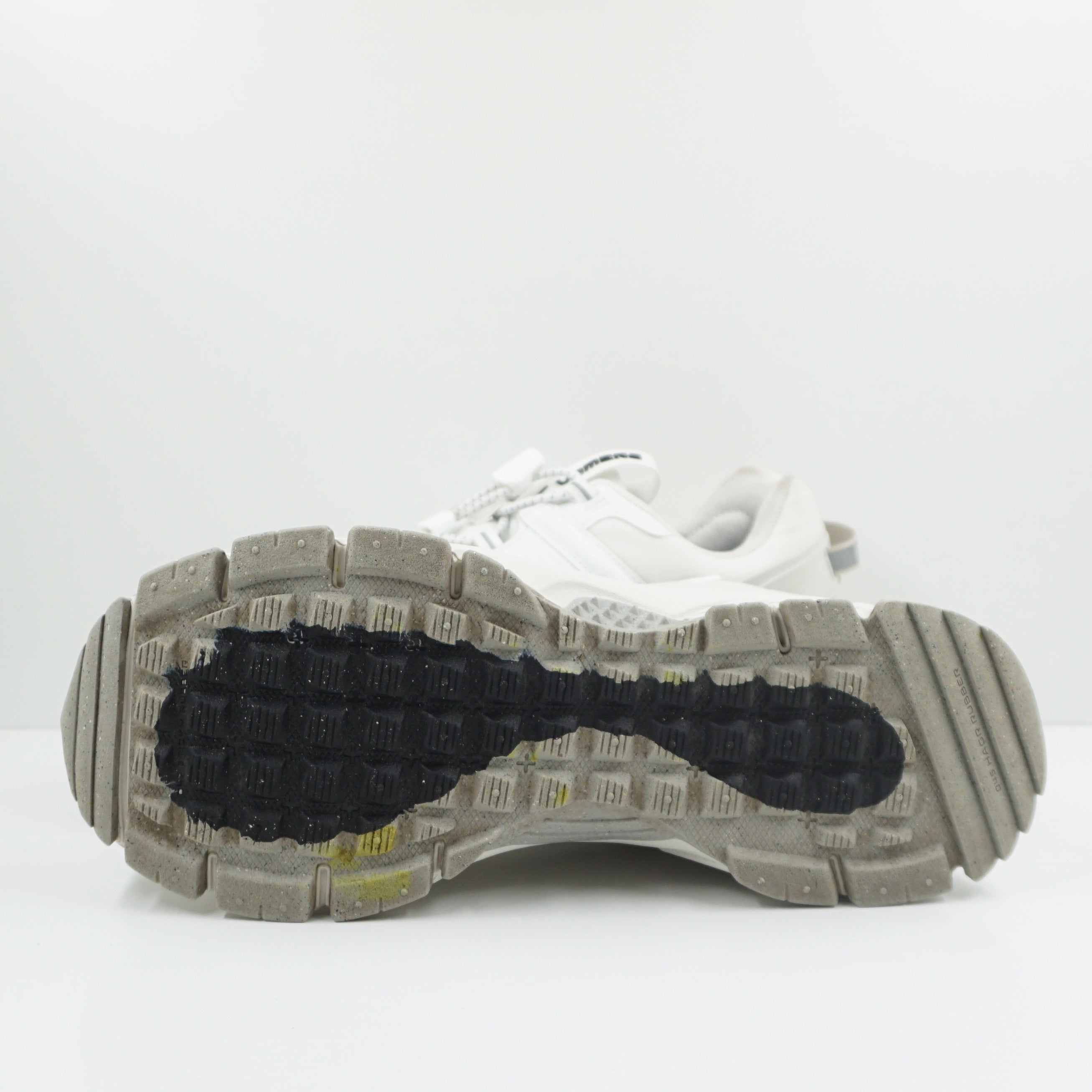 Nike Zoom Vomero Roam Summit White Light Bone Light Iron Ore