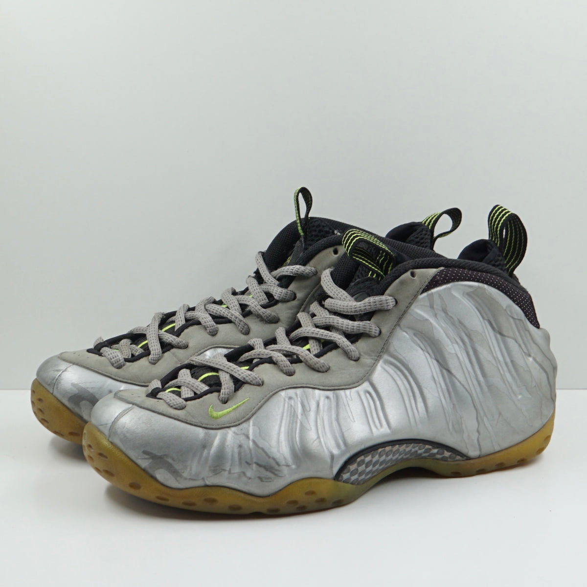 Nike Air Foamposite One Silver Volt Camo