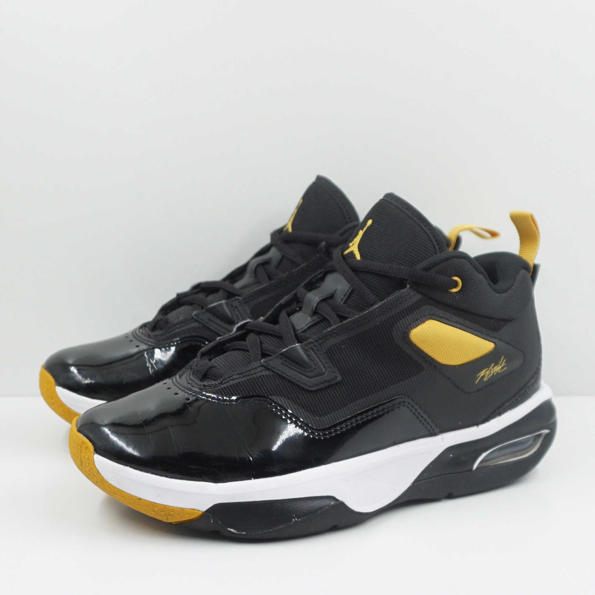 Jordan Stay Loyal 3 Black White Yellow Ochre (GS)