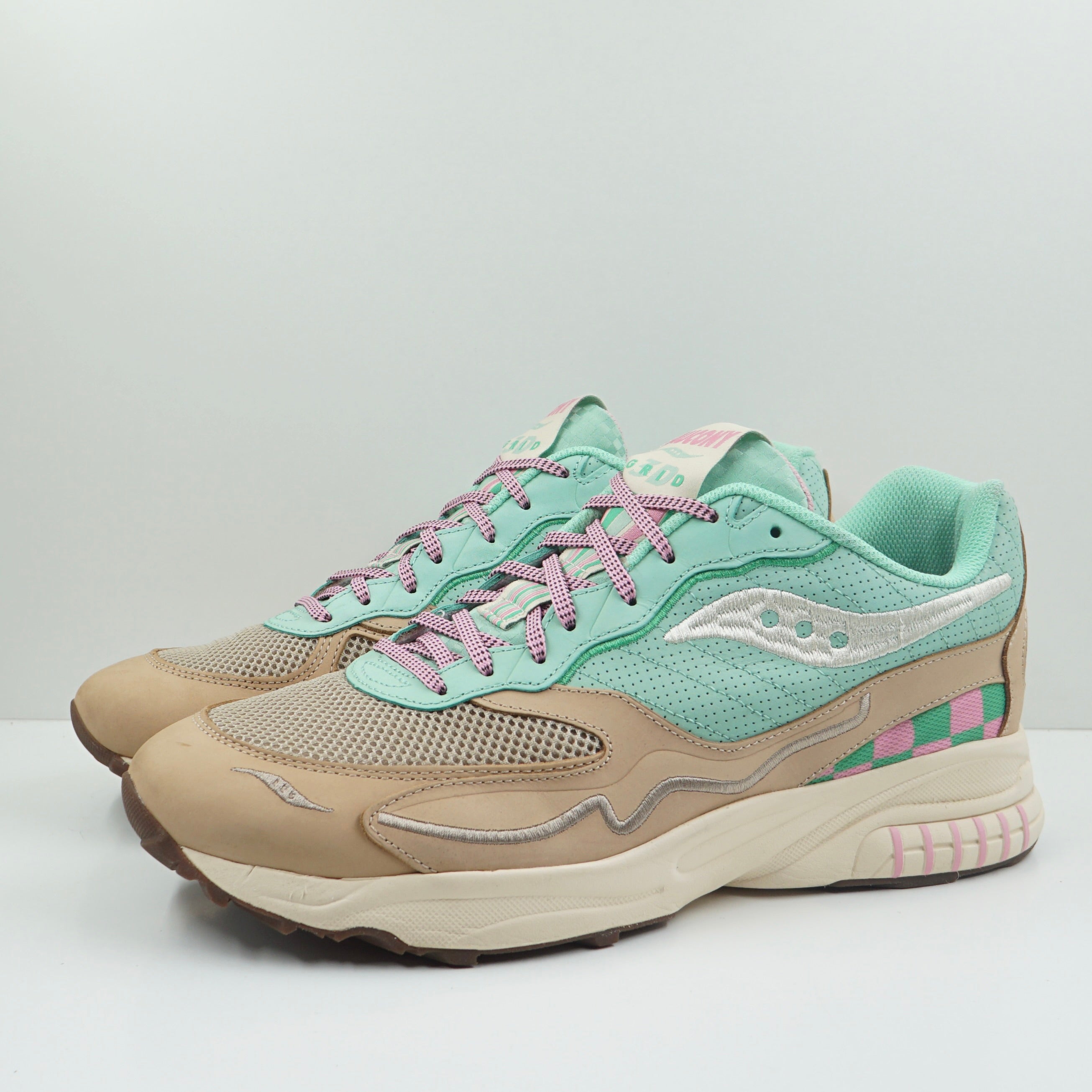 Saucony 3D Grid Hurricane Earth Citizen