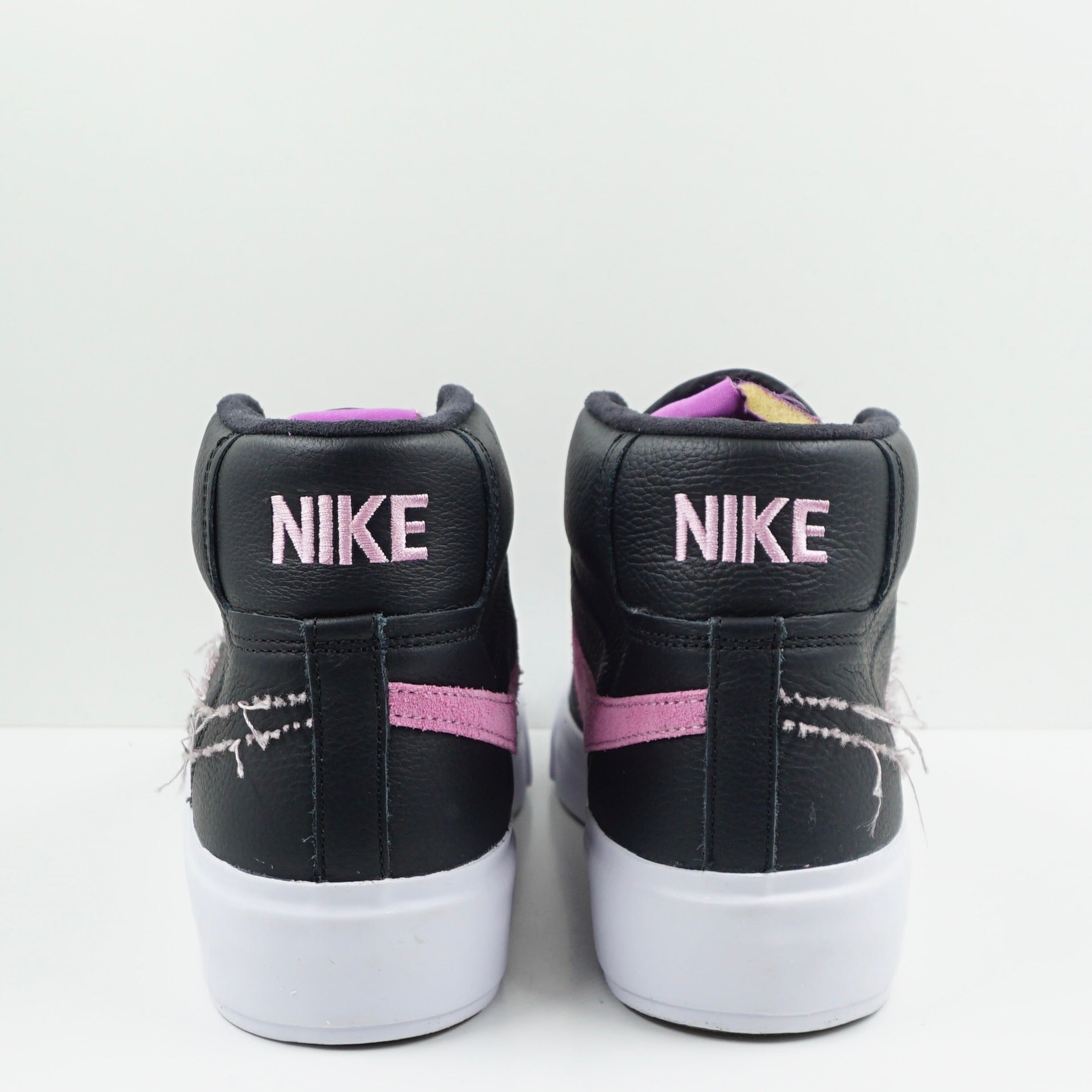 Nike SB Zoom Blazer Mid Edge Black Pink Rise