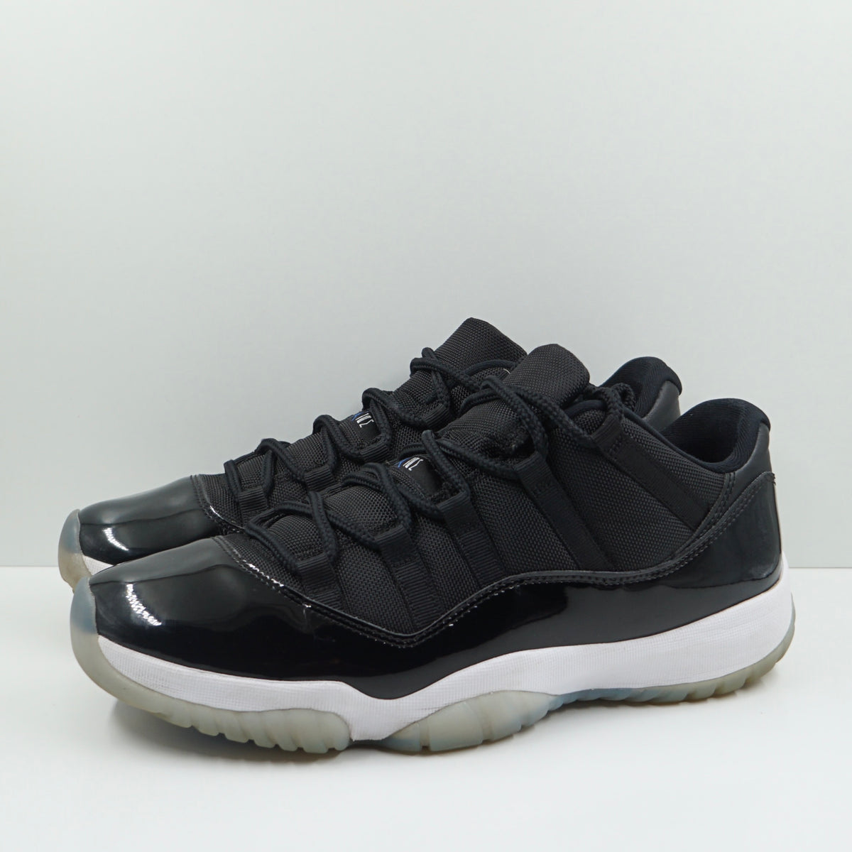 Jordan 11 Retro Low Space Jam