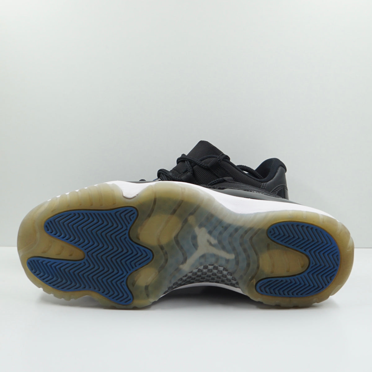 Jordan 11 Retro Low Space Jam