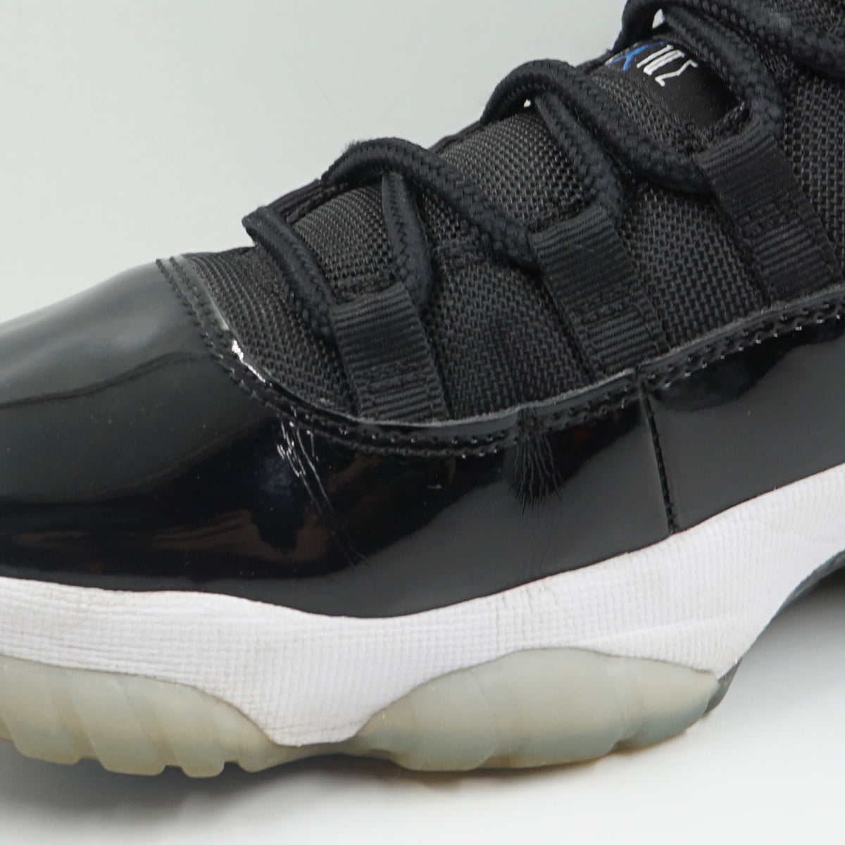 Jordan 11 Retro Low Space Jam