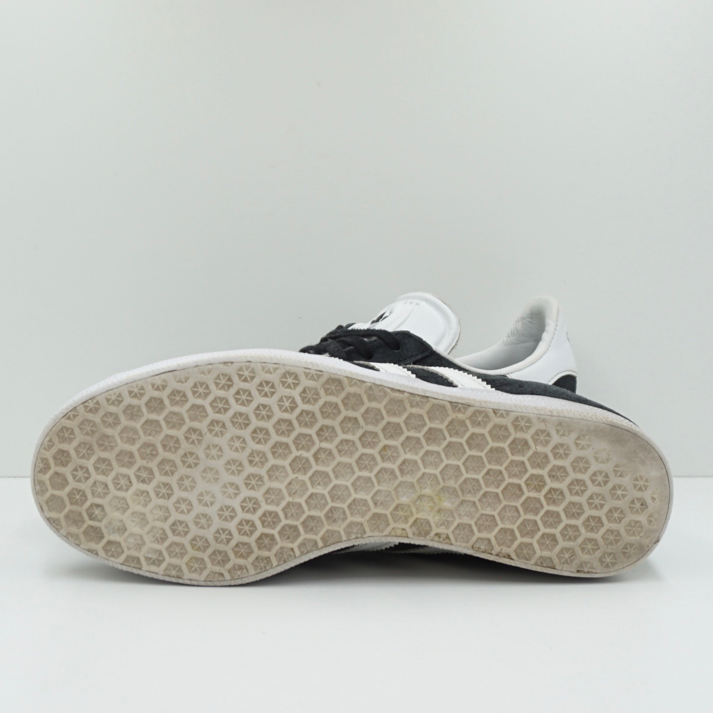 Adidas Gazelle Core Black Cloud White Gold
