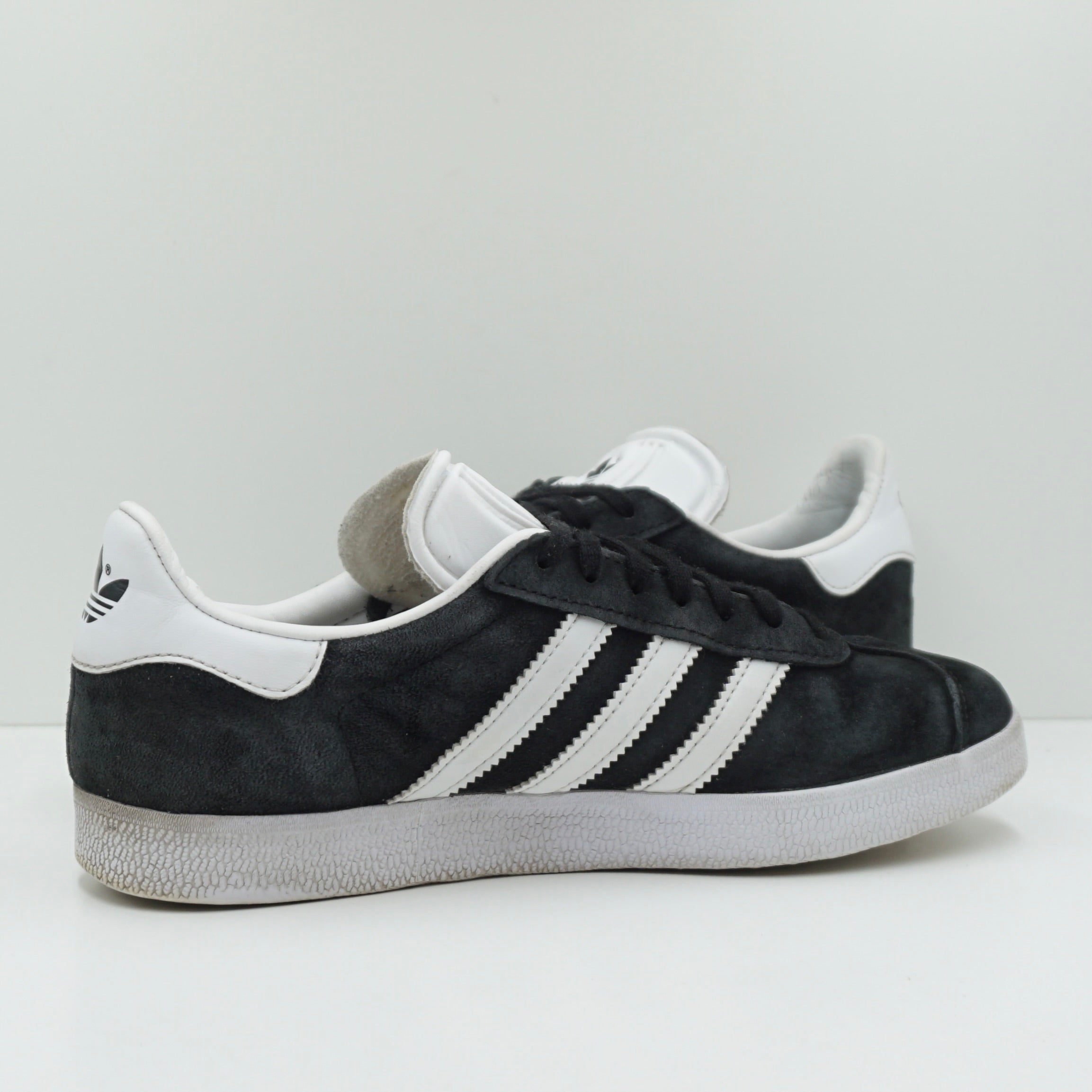 Adidas Gazelle Core Black Cloud White Gold