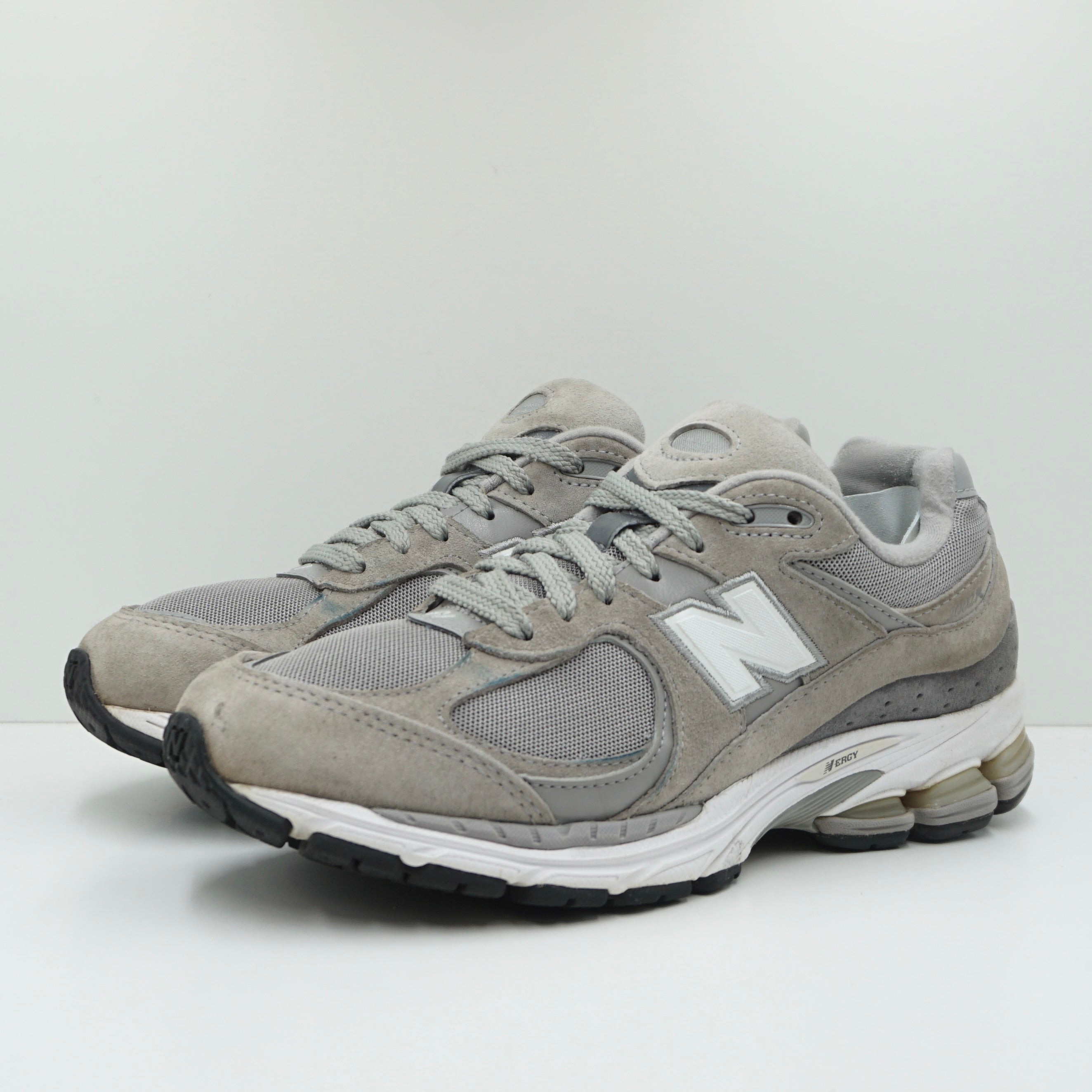 New Balance 2002R Grey/White