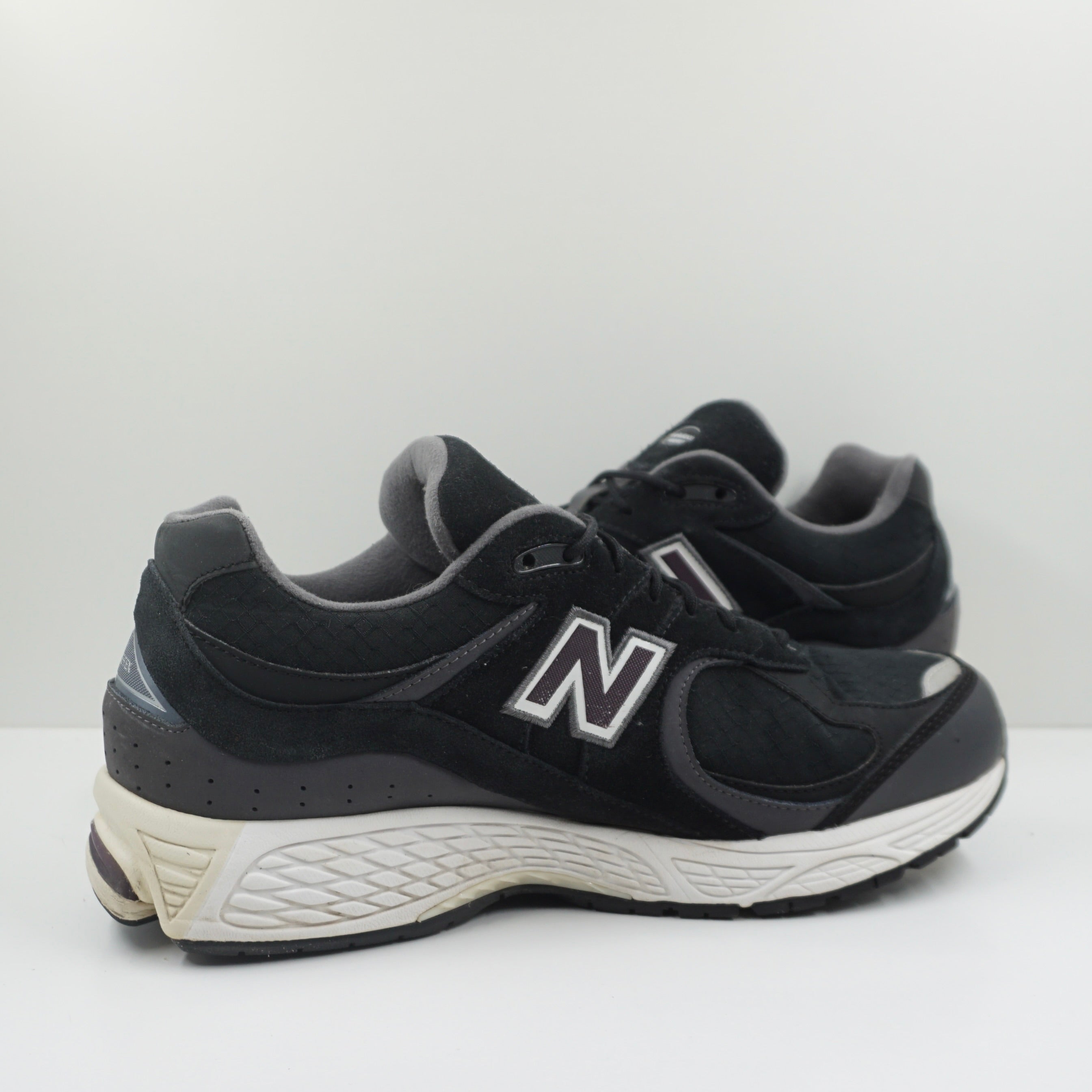New Balance 2002R Gore-Tex Inkwell