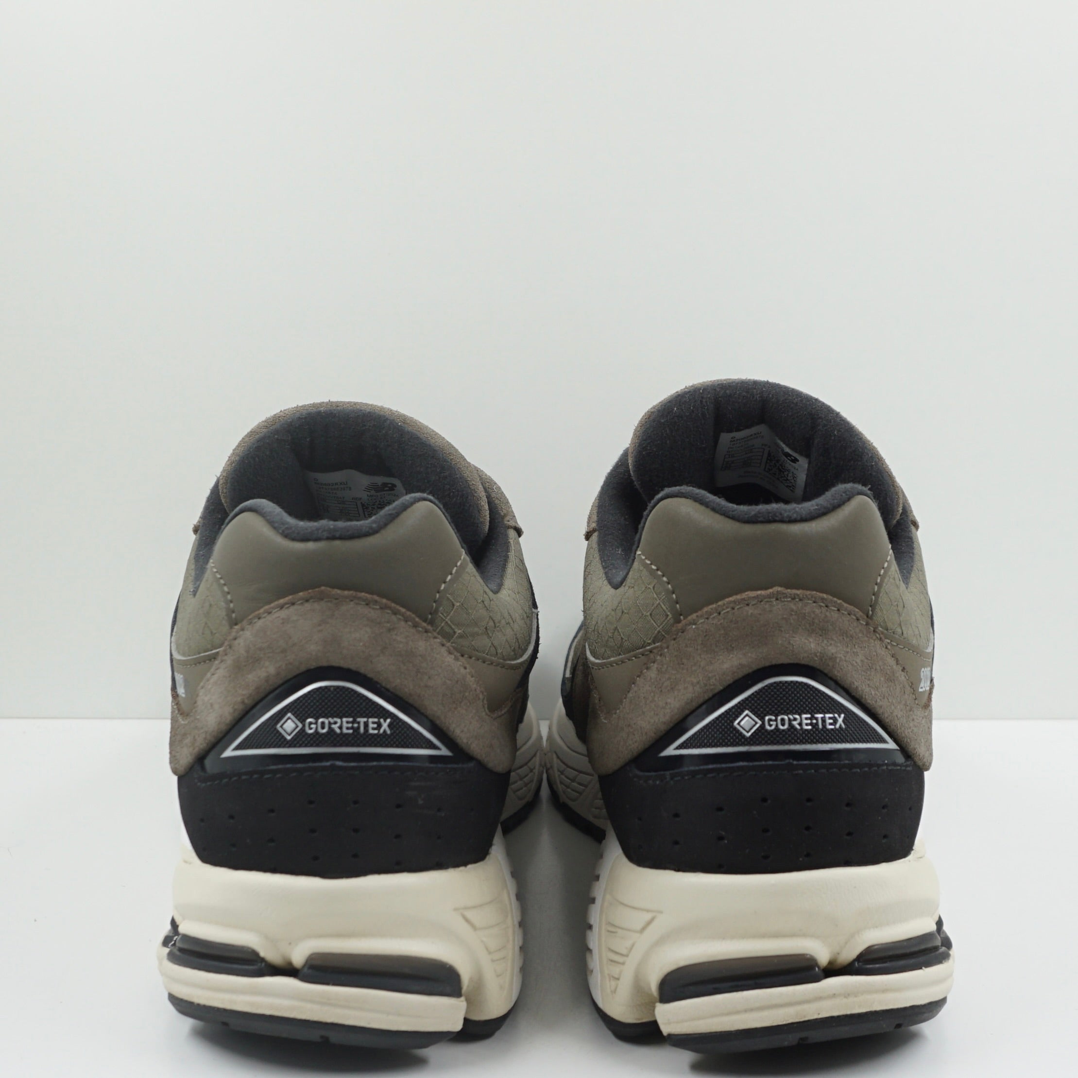 New Balance 2002R Gore-Tex Olive