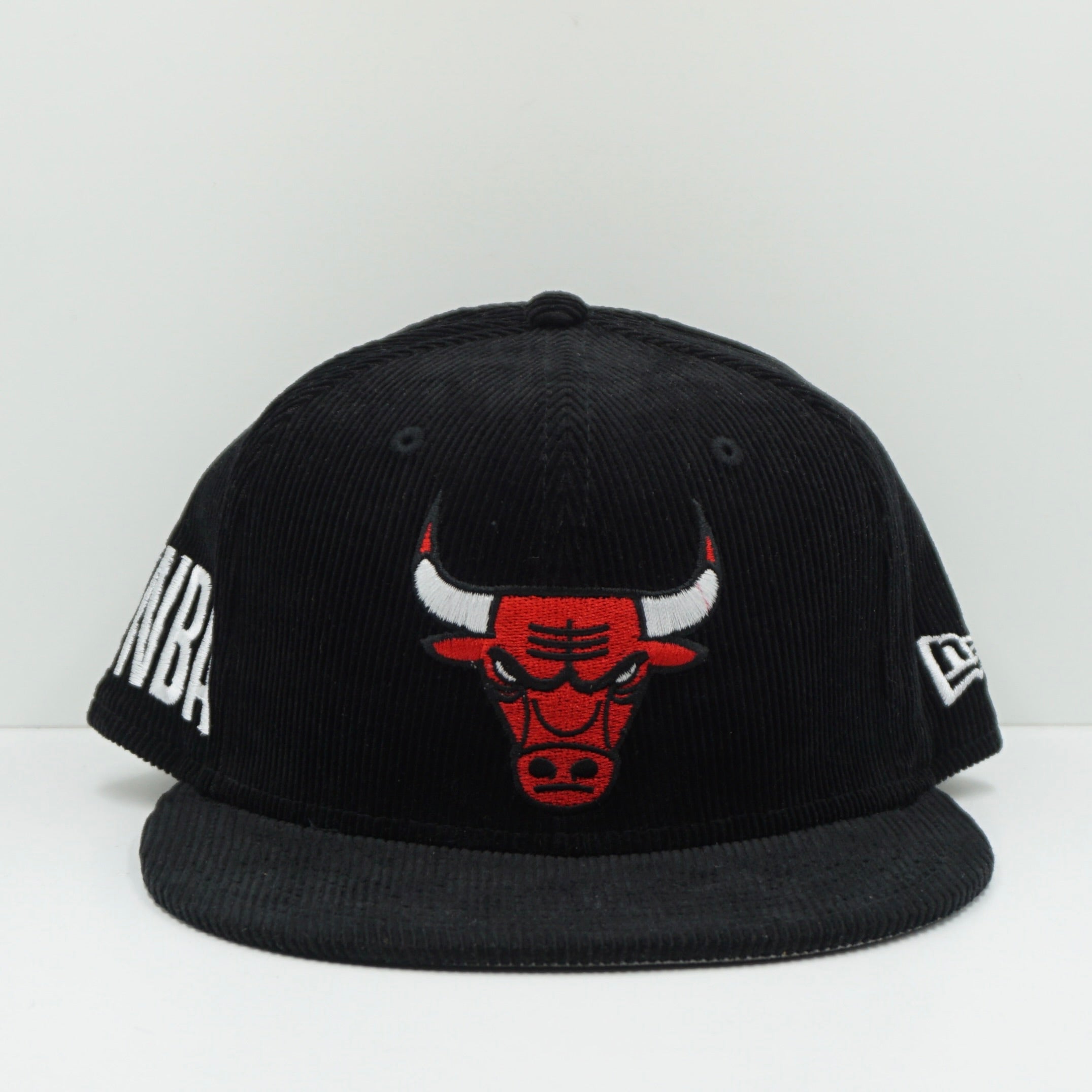 New Era Chicago Bulls Throwback Corduroy Fitted Cap