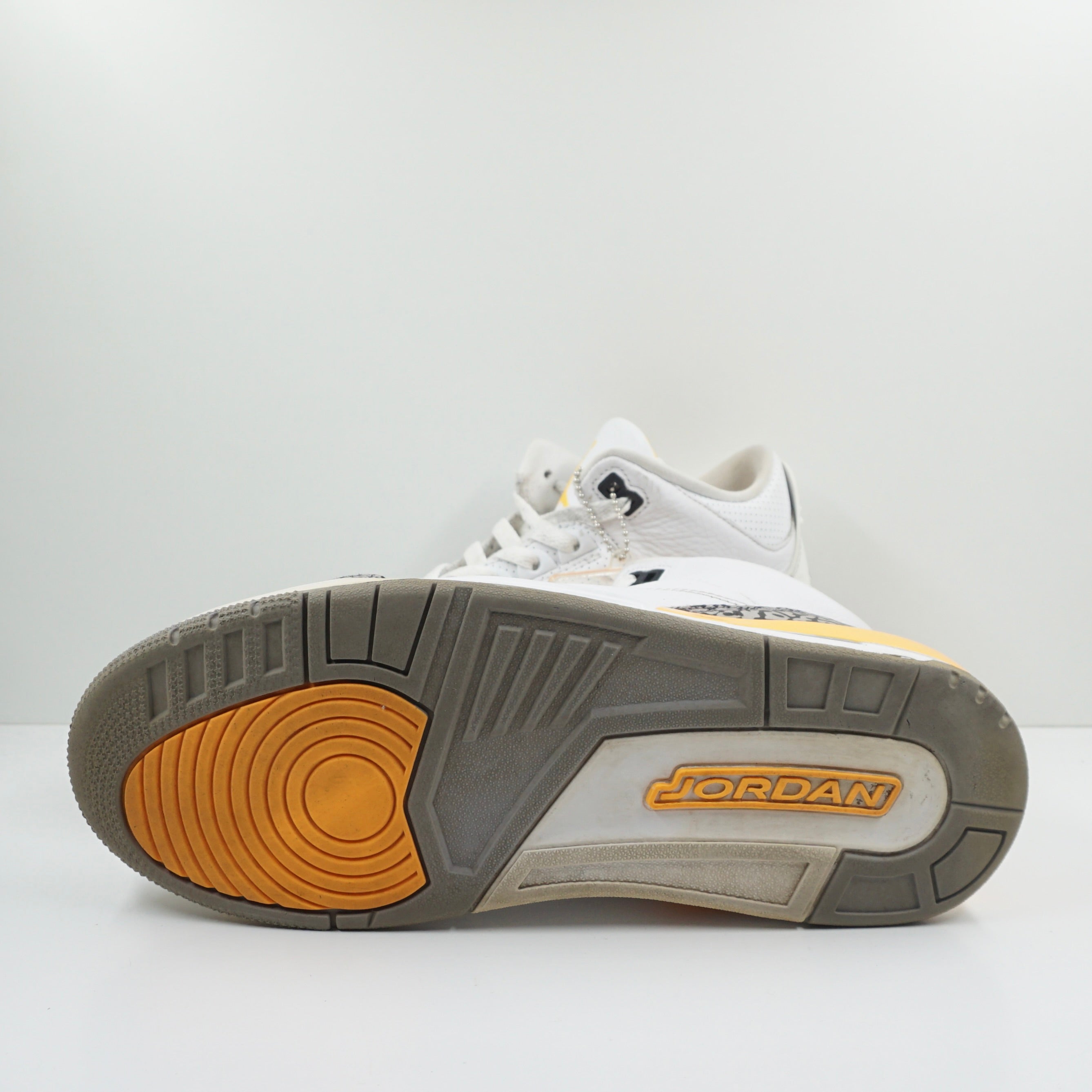 Jordan 3 Retro Laser Orange (W)