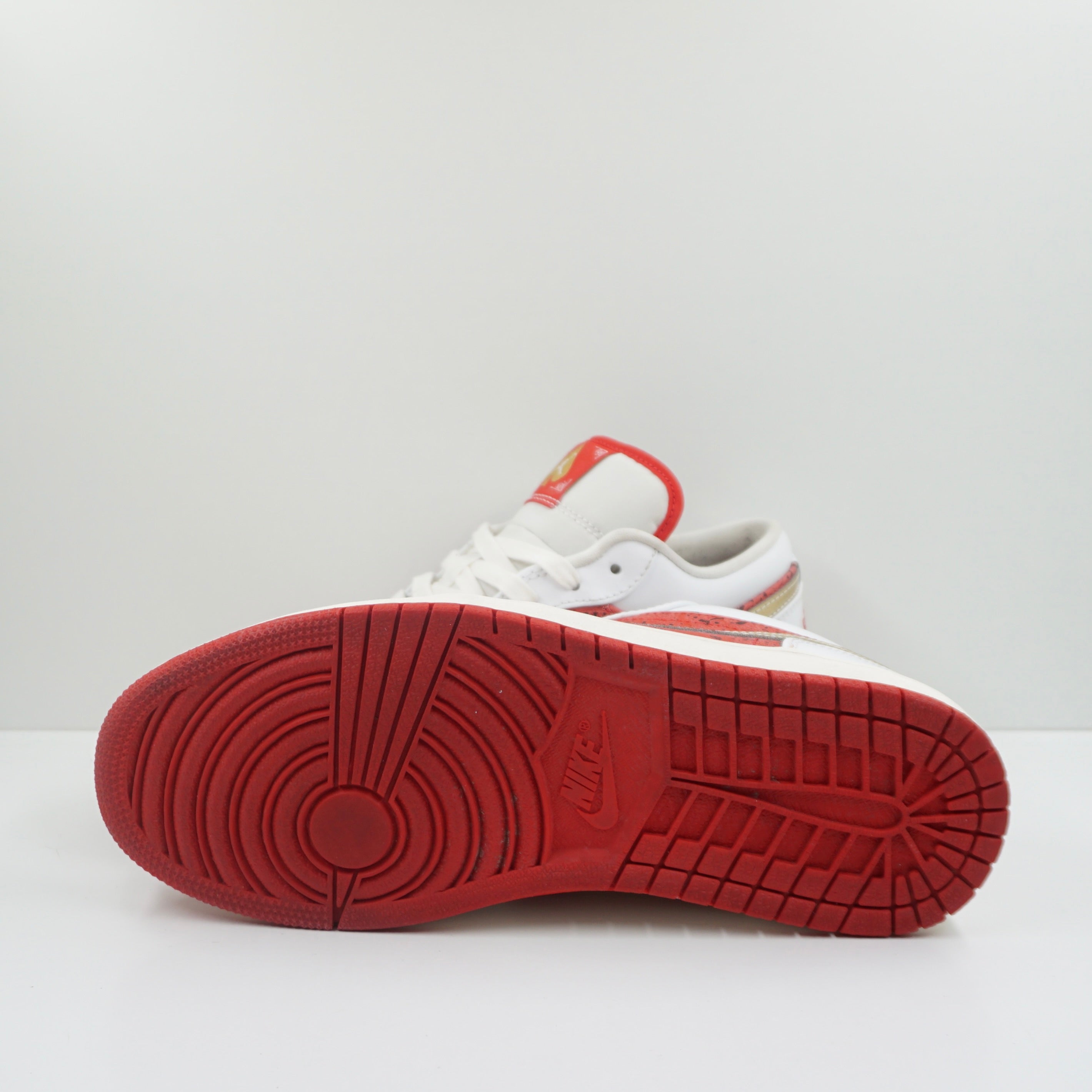 Jordan 1 Low Spades