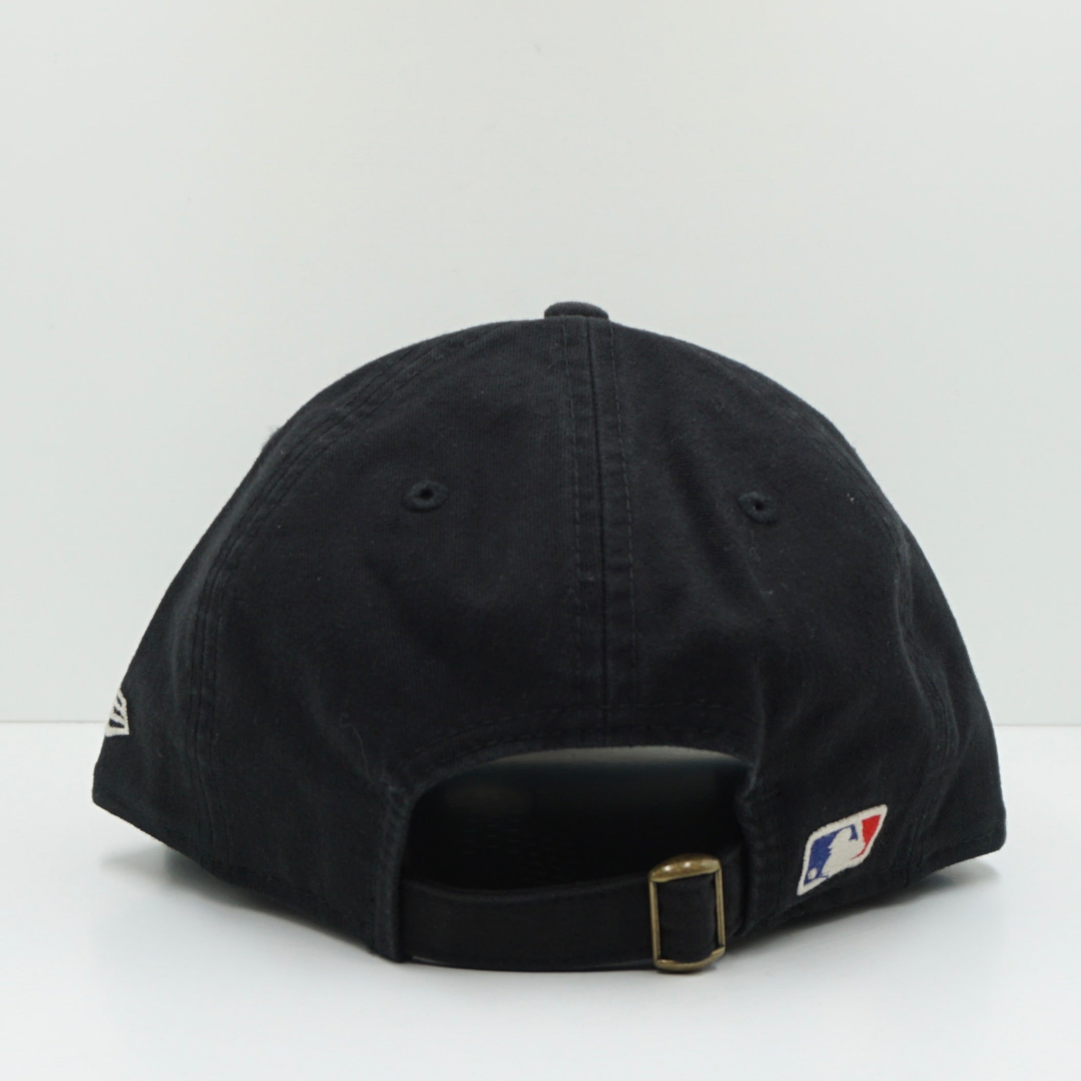 New Era Retro Crown Canvas Felt Logo Chicago White Sox Black Adjustable Cap