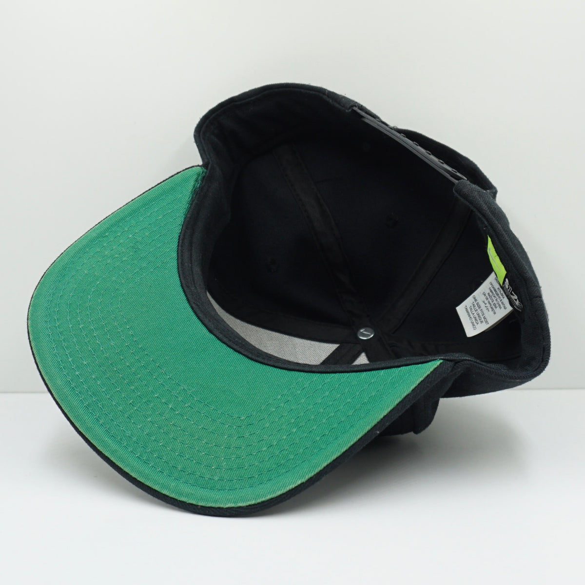 Nike White Swoosh Black Snapback Cap